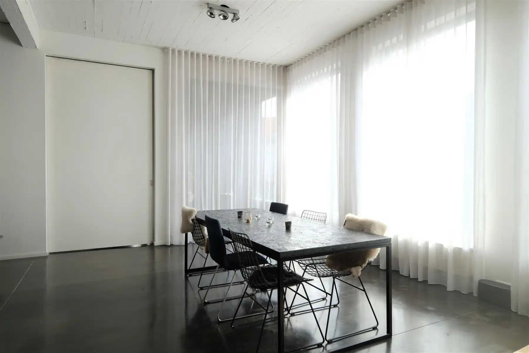 Modern appartement op toplocatie foto {{pictureIndex}}