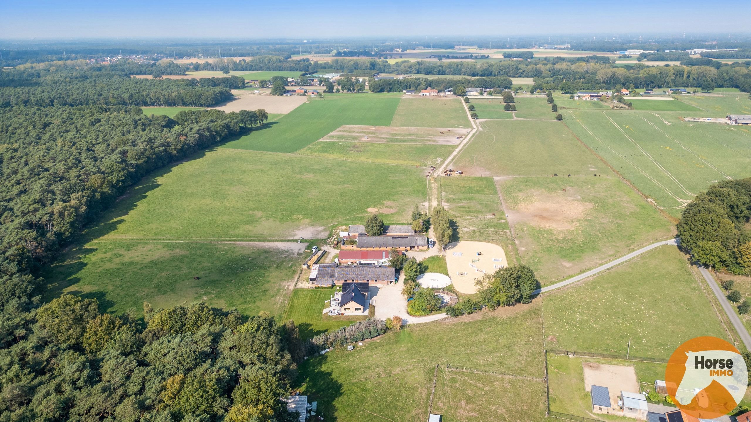 OUDSBERGEN - Prachtig gelegen woning met loodsen op 2ha5 foto 33