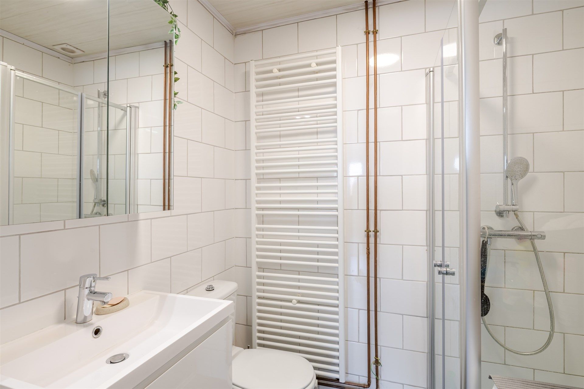 Topinvestering van 2 appartementen met tuin, garage en zolder foto 25