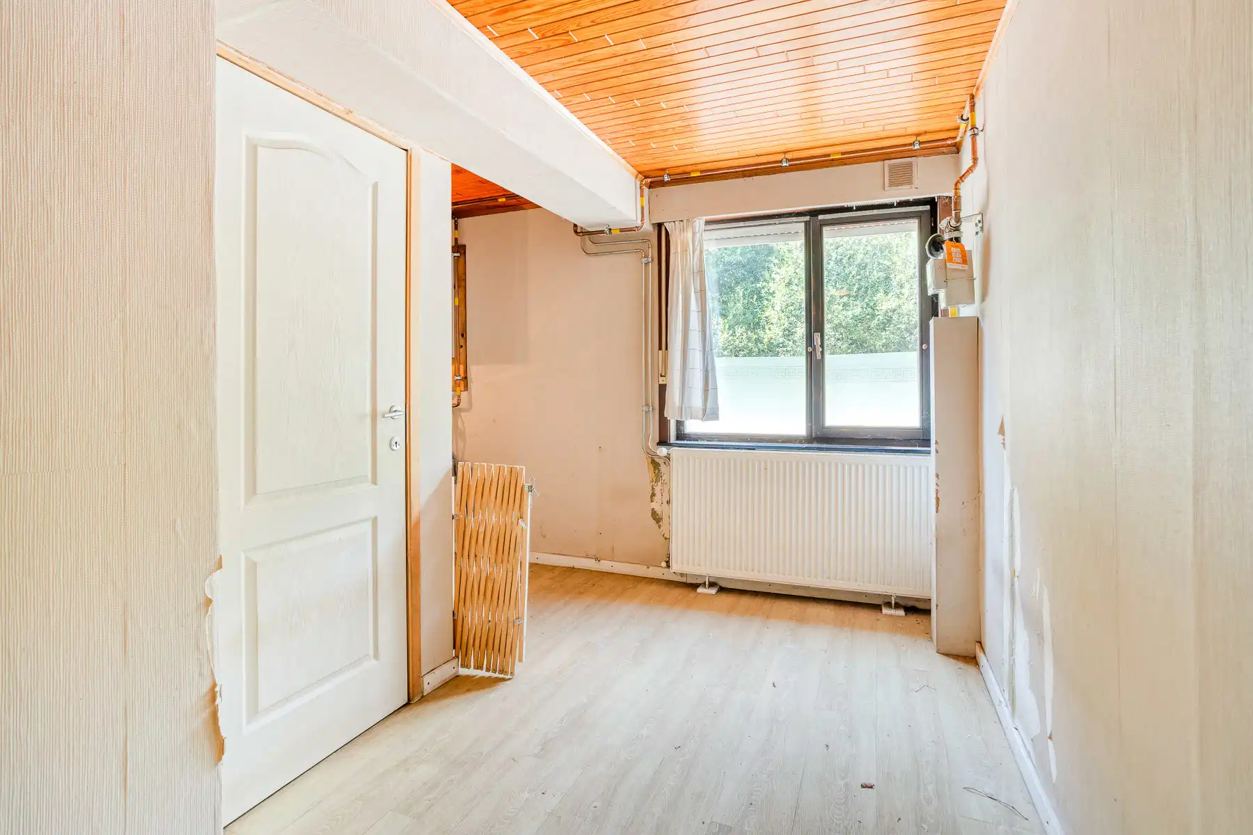 Landelijke laagbouw woning vol potentieel foto 17