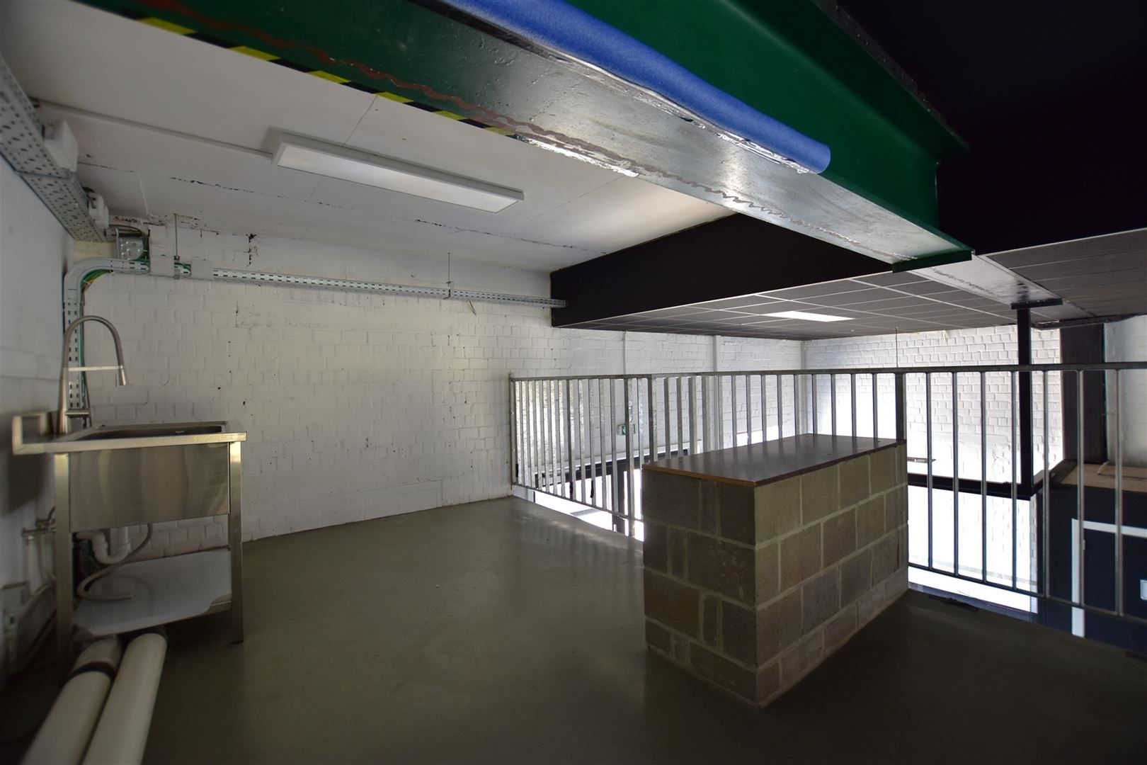 Multifunctioneel bedrijfspand (ca. 450m²) te Hamme foto 12