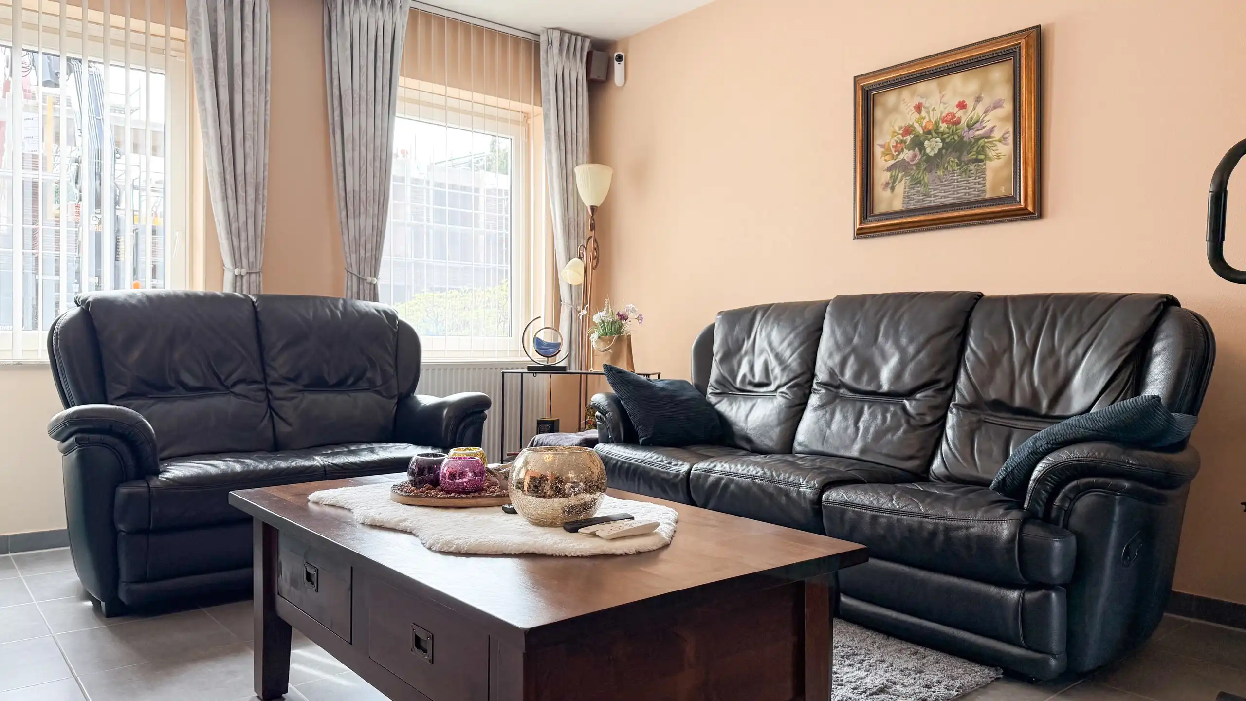 Ruim gelijkvloers appartement met tuin en parking foto 5
