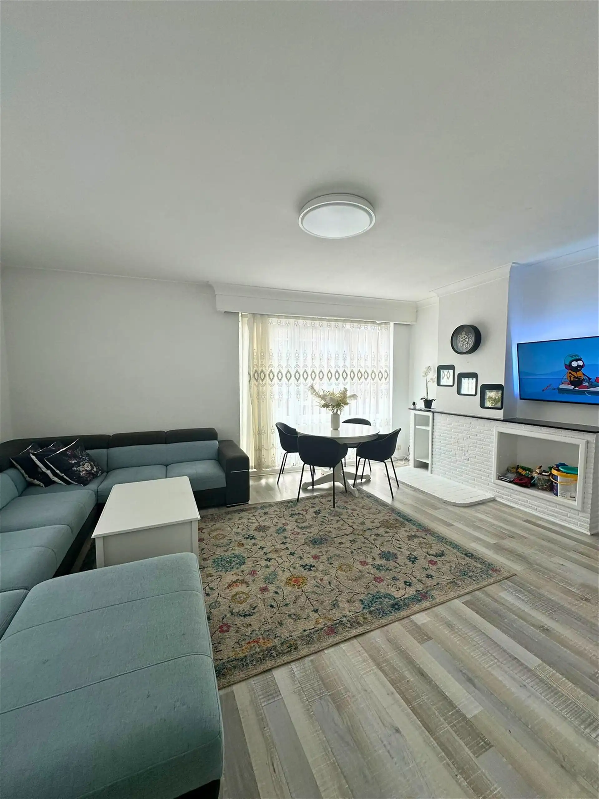 Te koop appartement met 2 slaapkamers te Berchem  foto 2