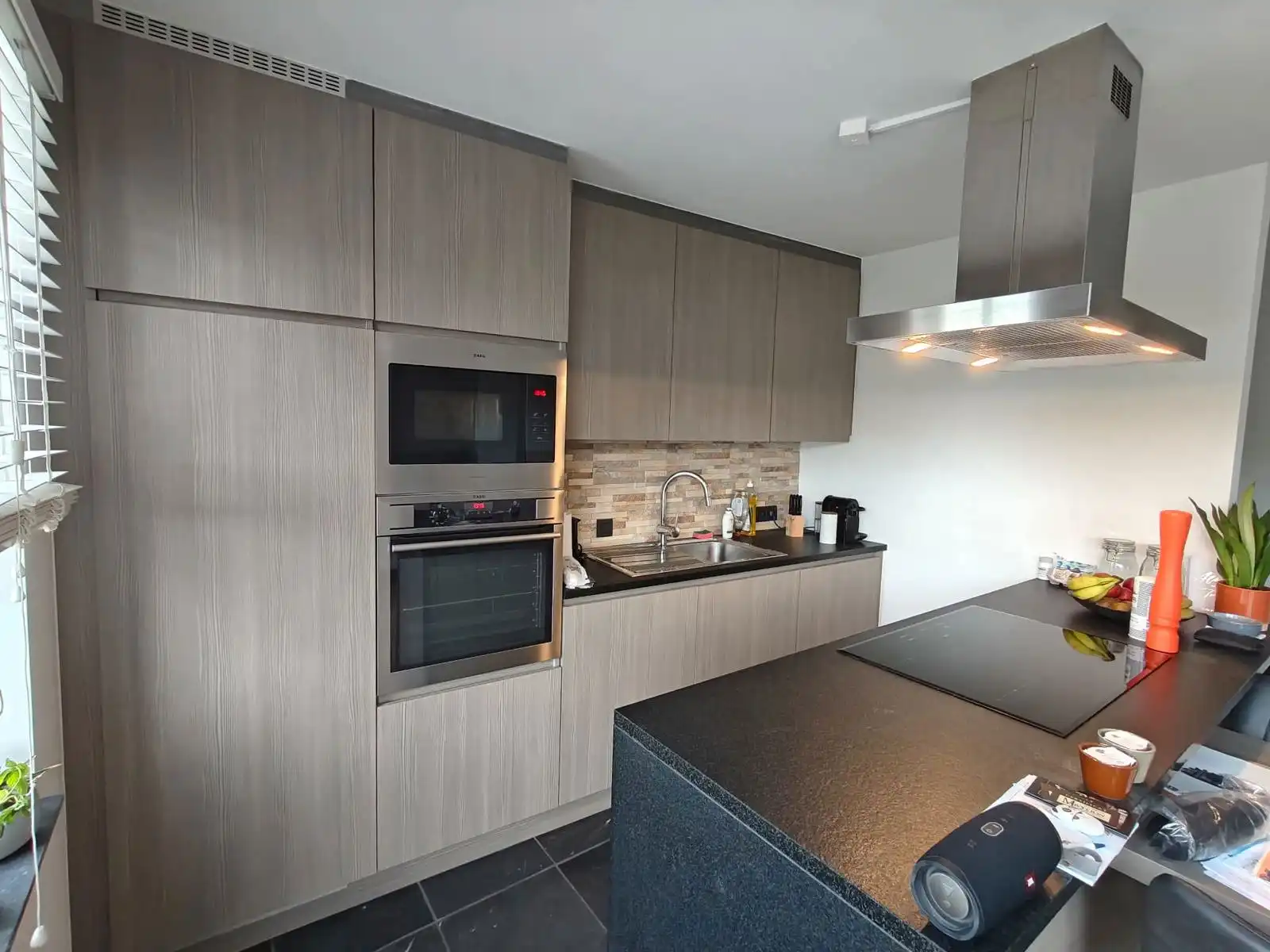 2 slaapkamer appartement met aparte garage foto 6