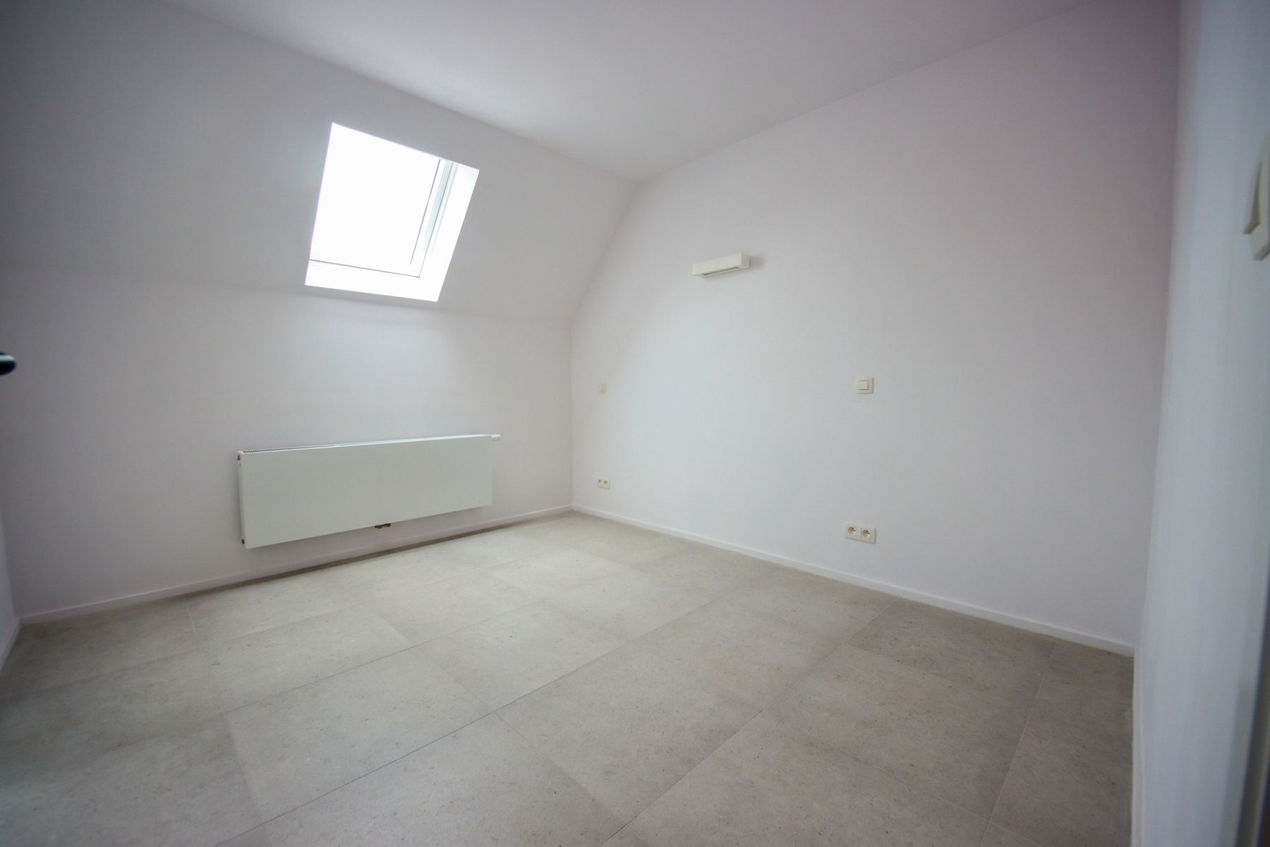 Centraal gelegen appartementsgebouw foto 10