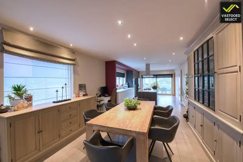 Halfopen bebouwing met 4 slaapkamers, zuidgerichte tuin en landelijk uitzicht in Sint-Laureins foto 7