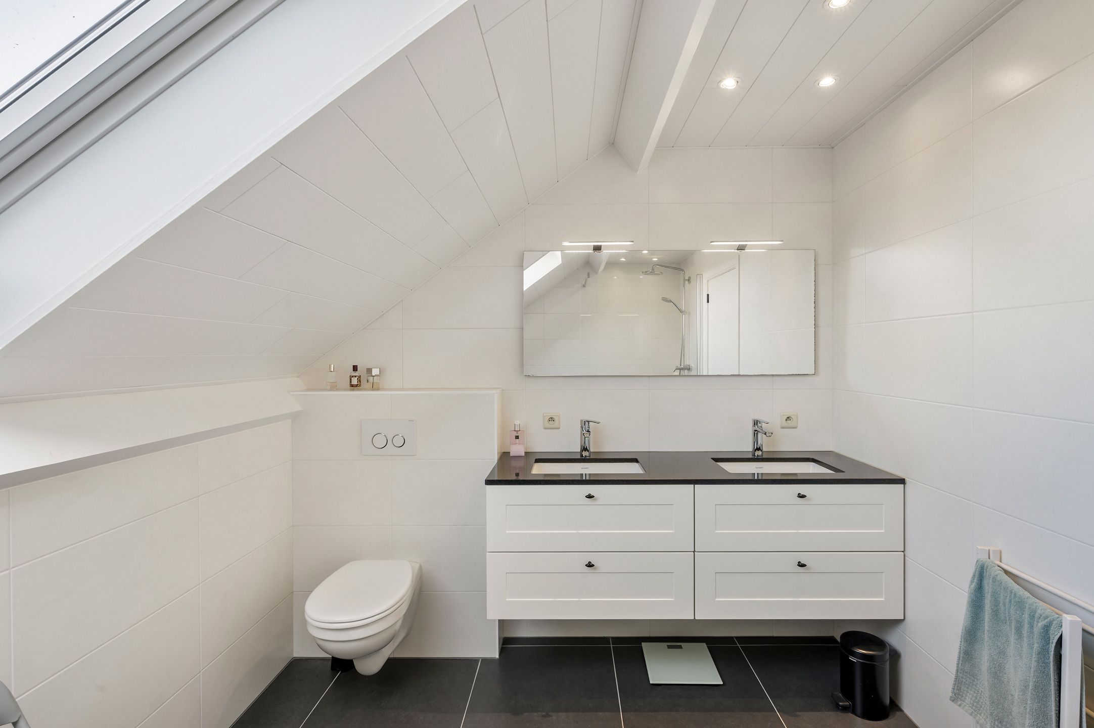 Instapklare villa op perceel van Ca. 4.010 m²! foto 17