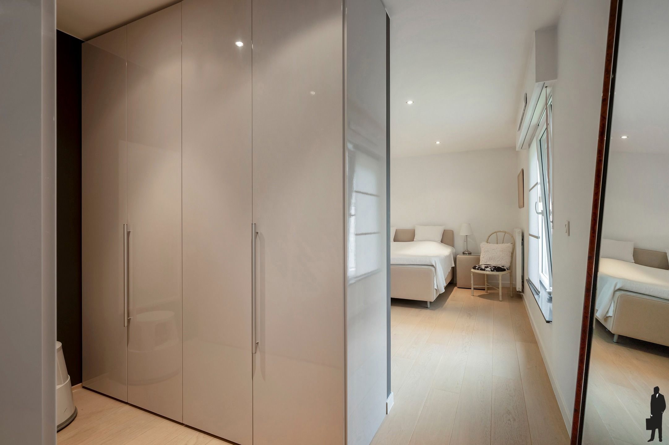 Verrassend instapklare ruime woning op centrale locatie te Brasschaat! foto 21