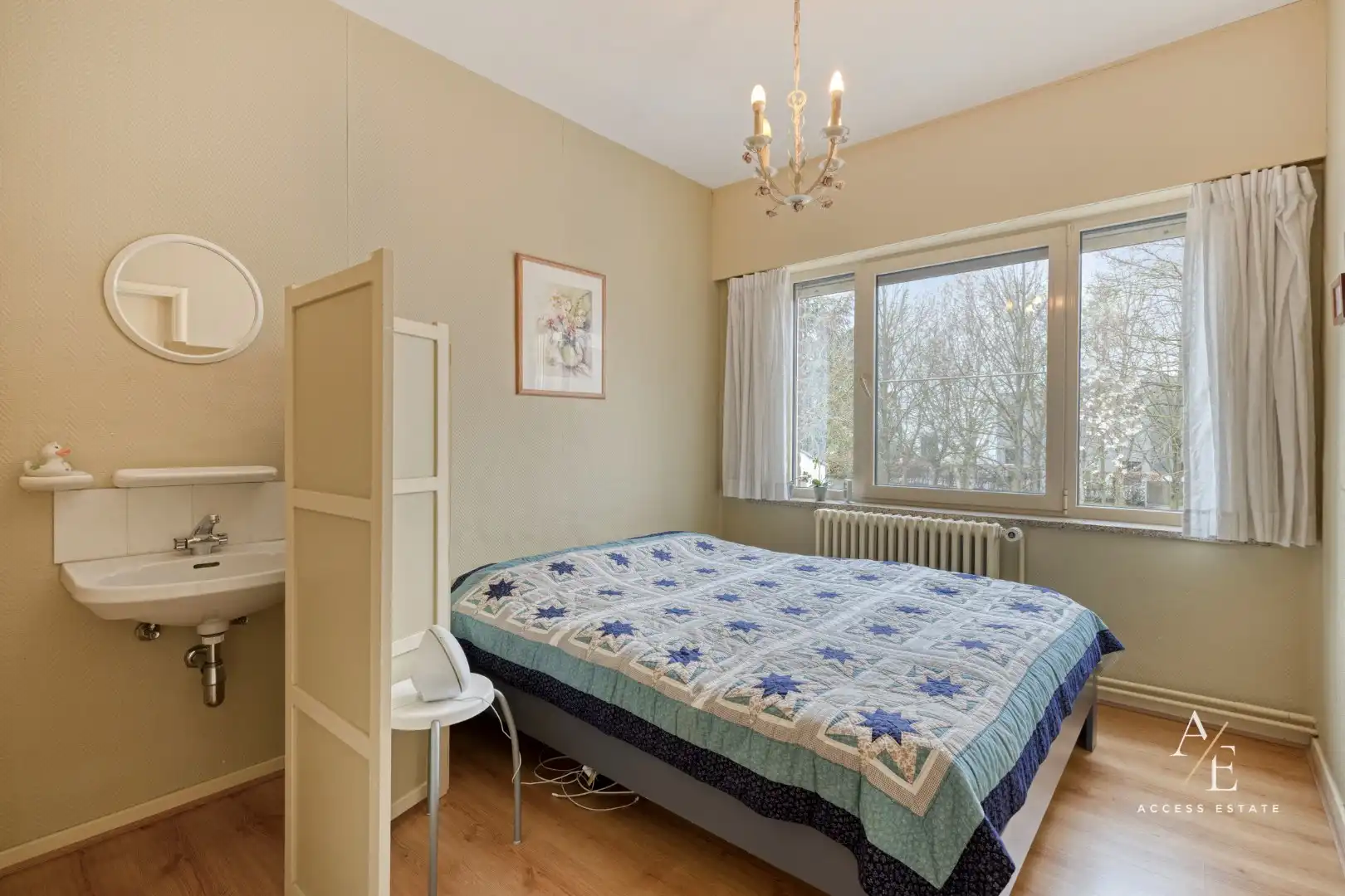 Ruime gezinswoning (327m²) met zonnige, rustige tuin zonder inkijk in Beveren-Leie foto 19