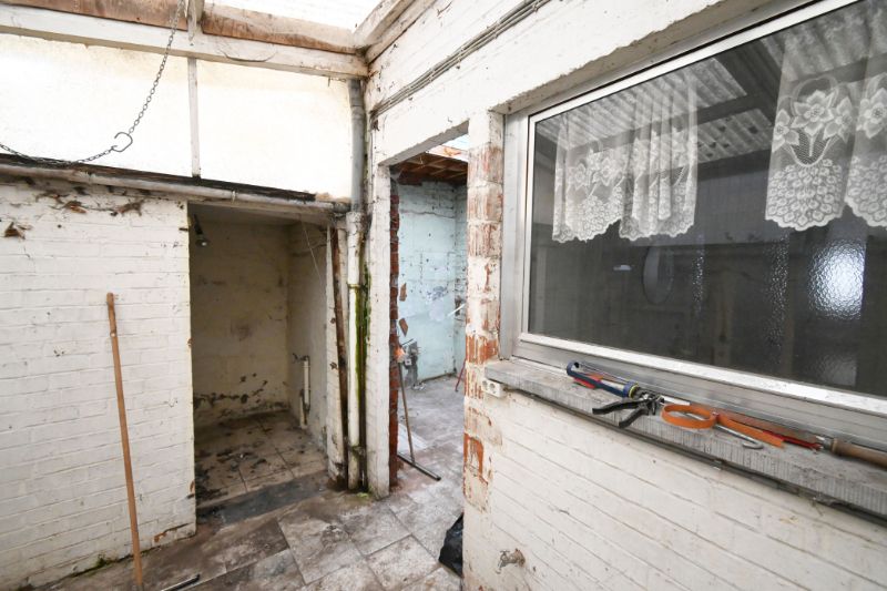 Te renoveren starterswoning nabij het centrum van Haaltert foto 16