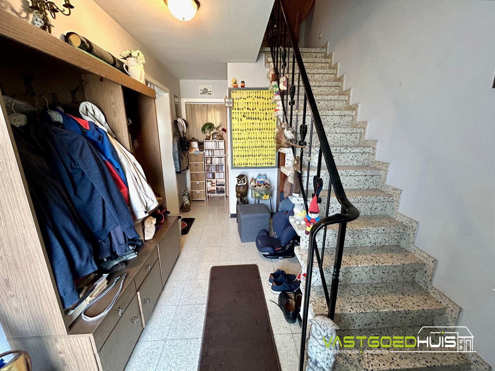 Moderne gezinswoning met 3 slaapkamers en garage foto 8