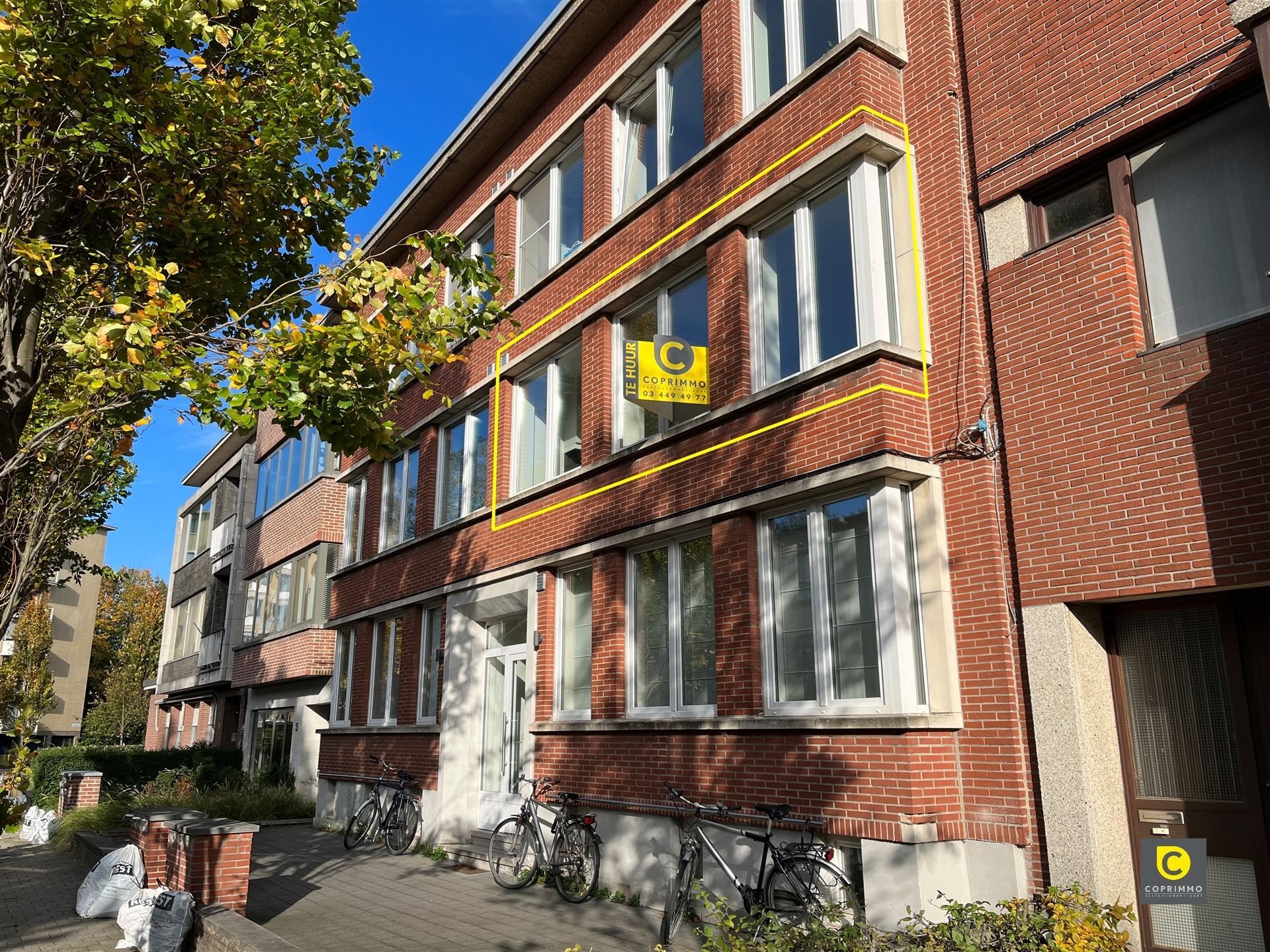 Instapklaar 2 slaapkamer appartement! foto 6