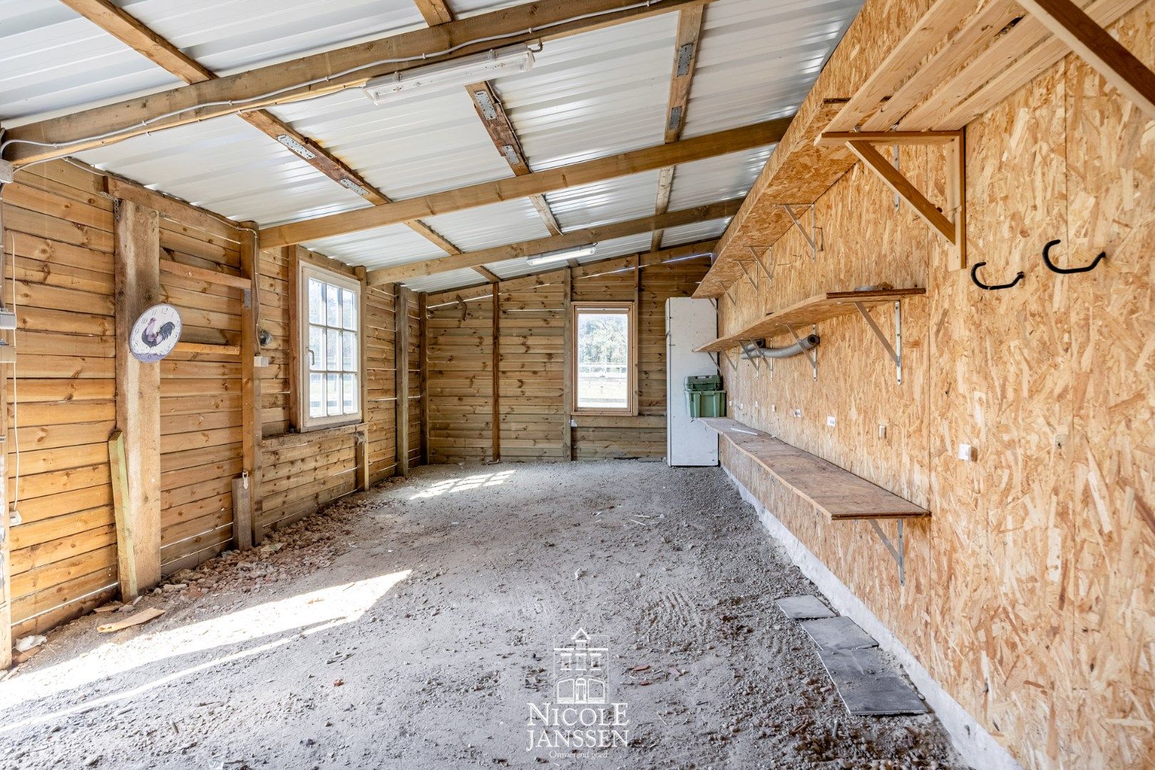 Vrijstaande woning op royaal perceel foto 32