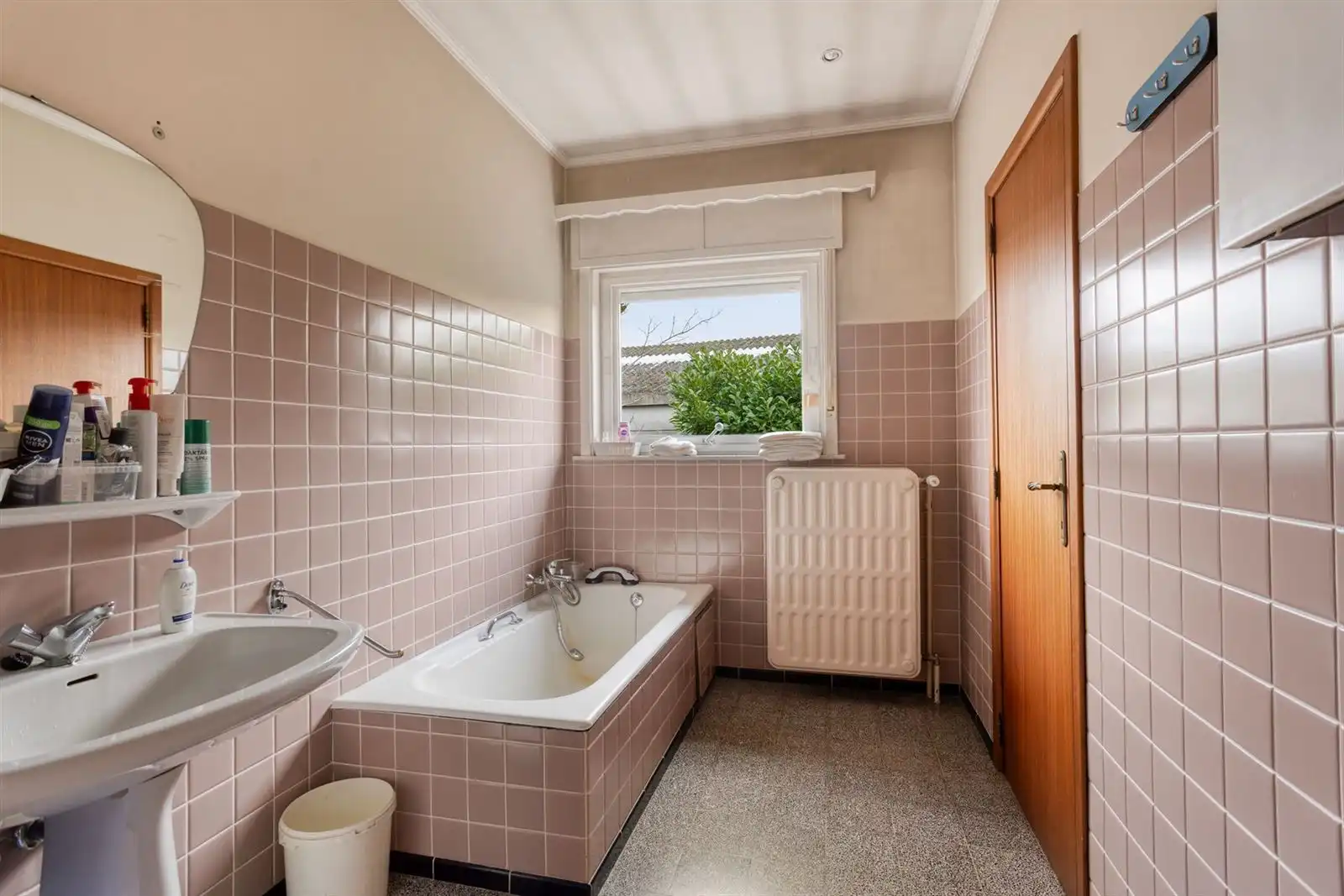 Viergevel te koop in Meerbeke foto 16