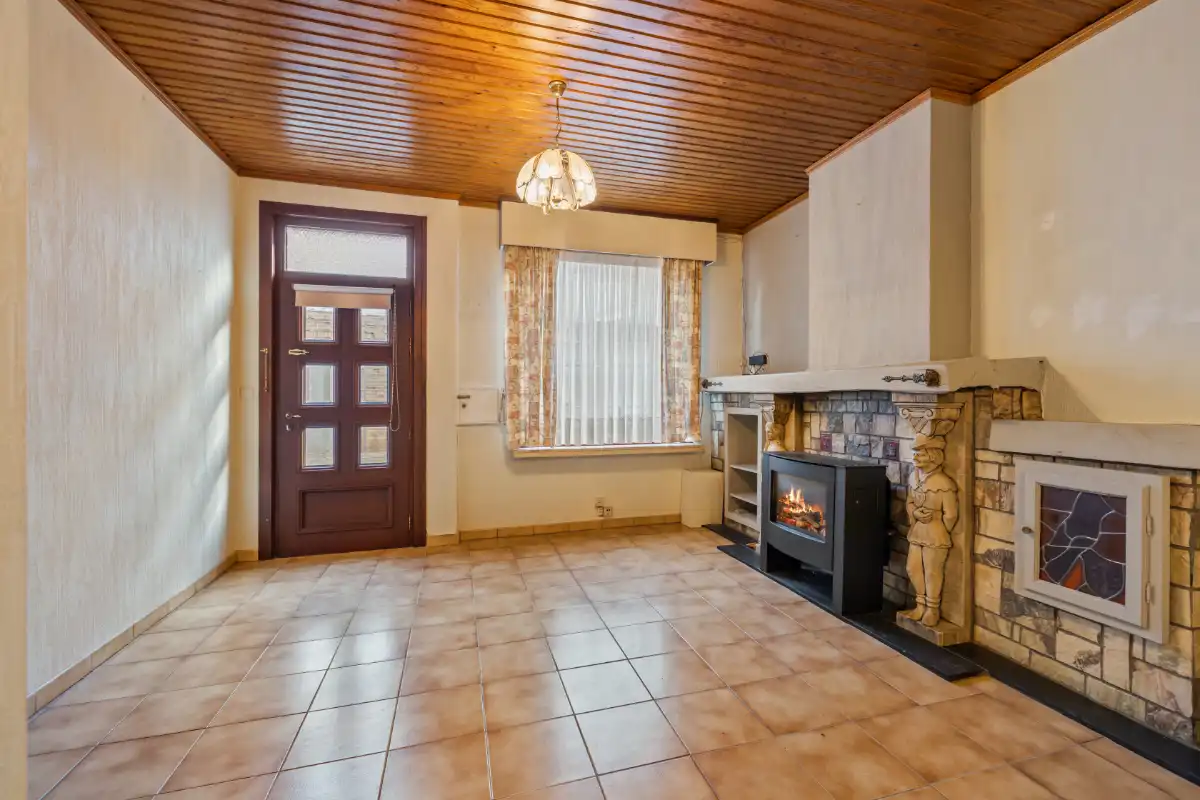 Charmante starterswoning met gezellige koer. foto 5