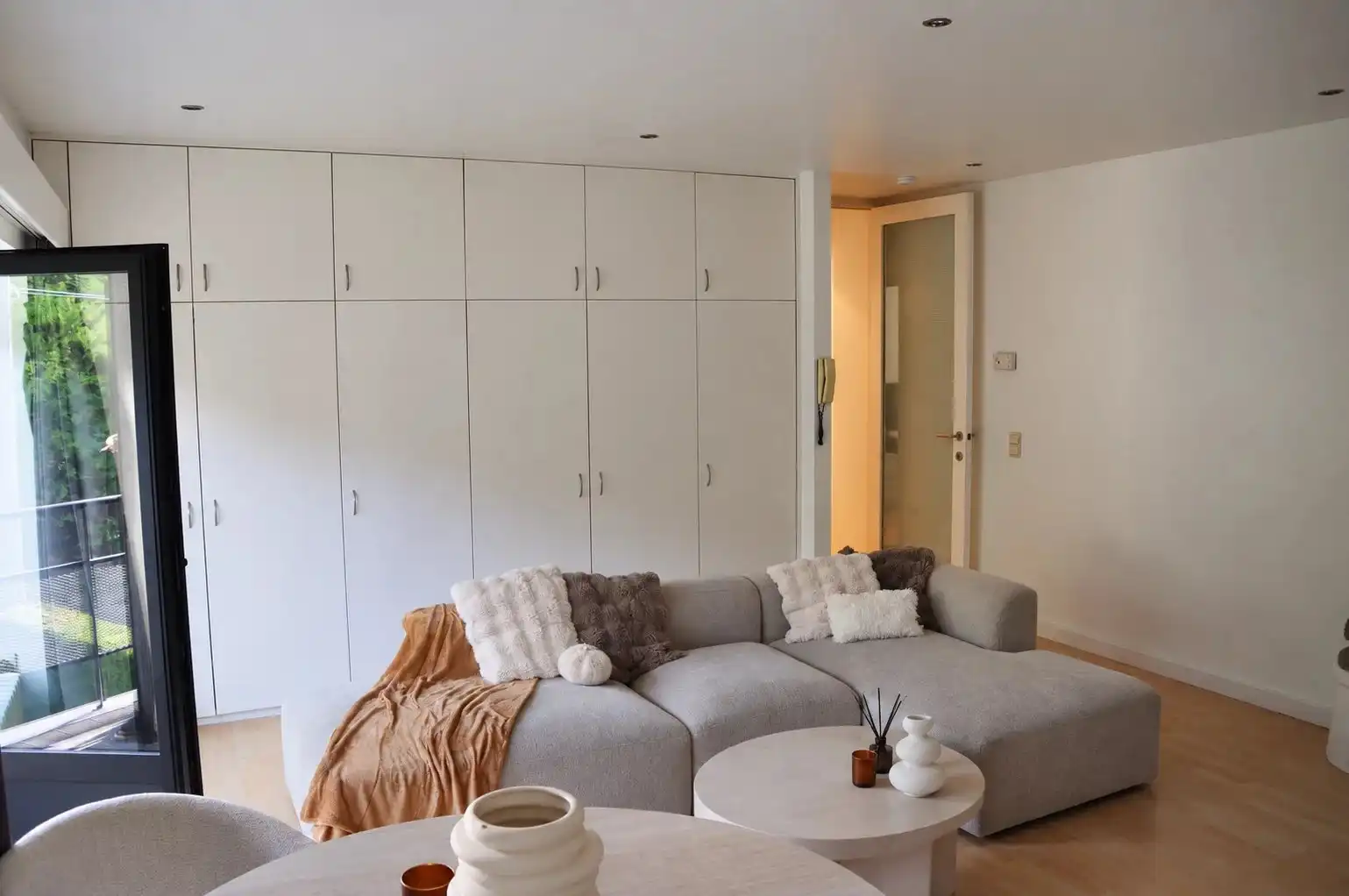 VERRASSEND RUIM EN RUSTIG GELEGEN APPARTEMENT VAN 126 M² NABIJ CENTRUM BILZEN foto 14