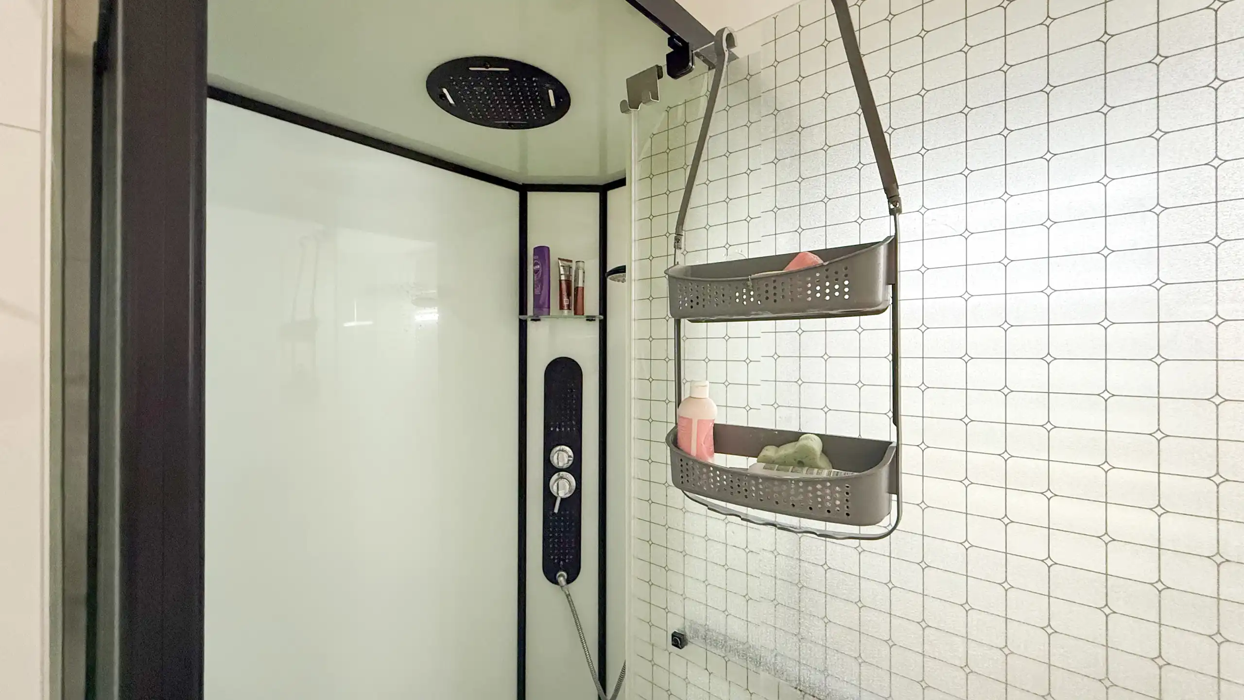 Moderne gezinswoning in rustige doodlopende straat met EPC A foto 17