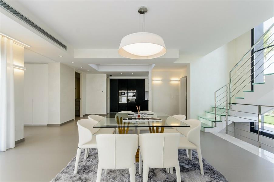 NIEUWBOUW VILLA'S 250 m VAN HET STRAND IN CAMPOAMOR foto 32