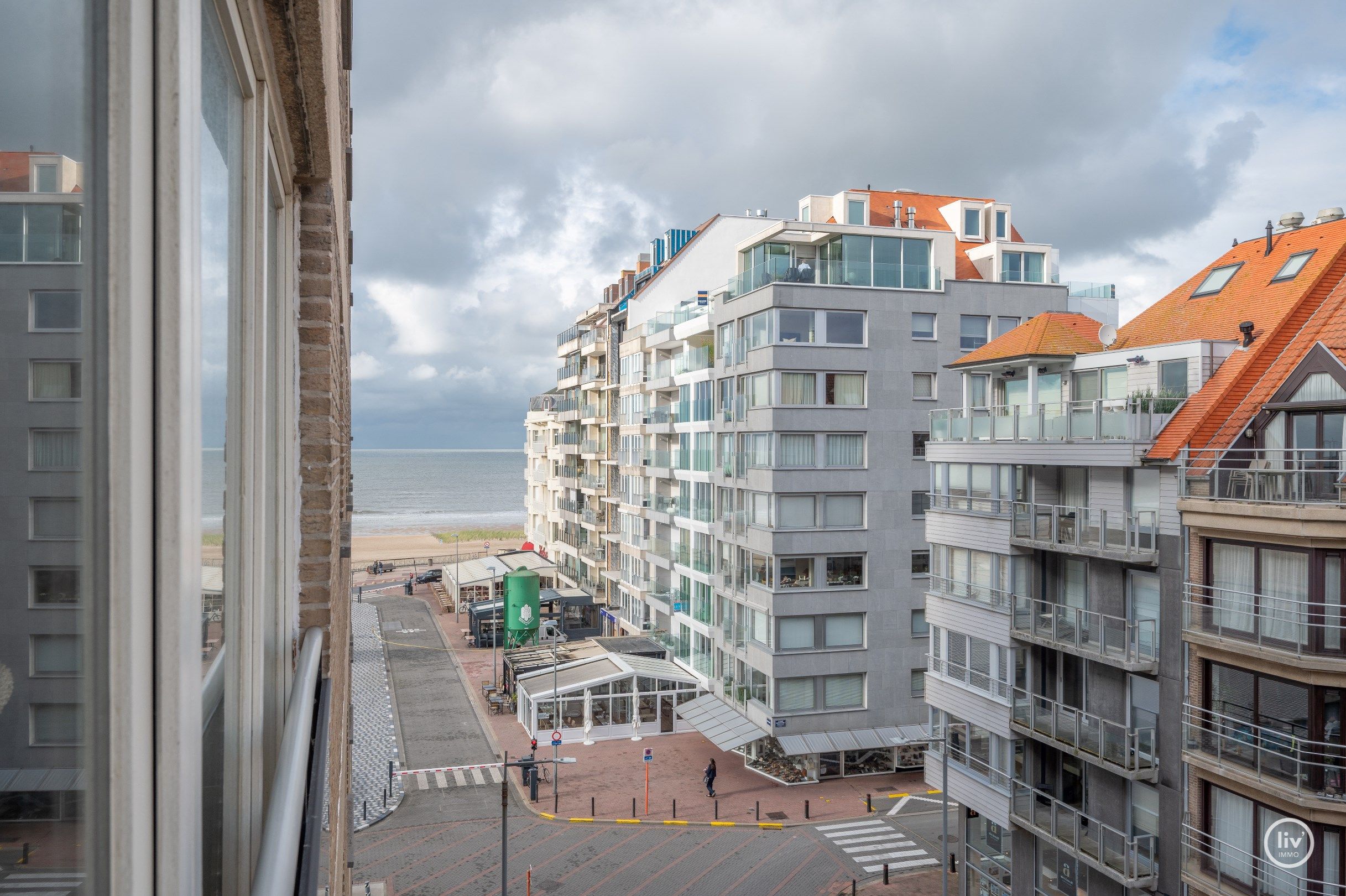 Aangenaam 2 slaapkamerappartement op een fantastische ligging vlakbij het Rubensplein te Knokke.  foto 2