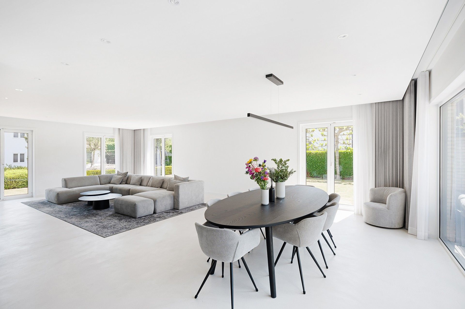 Ruime villa, rustig gelegen op een prachtig perceel van 1380m² te Westkapelle. foto 7