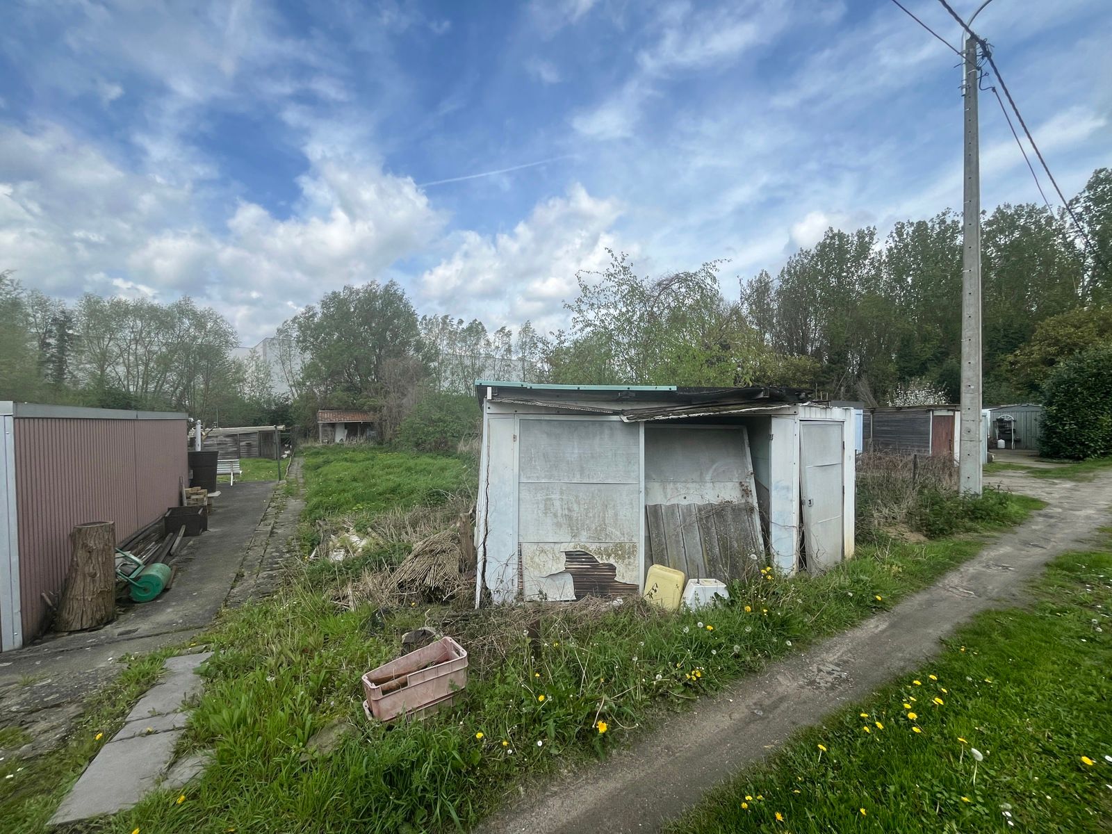 2 tuingronden in woonuitbreidingsgebied nabij de Vaart foto 3