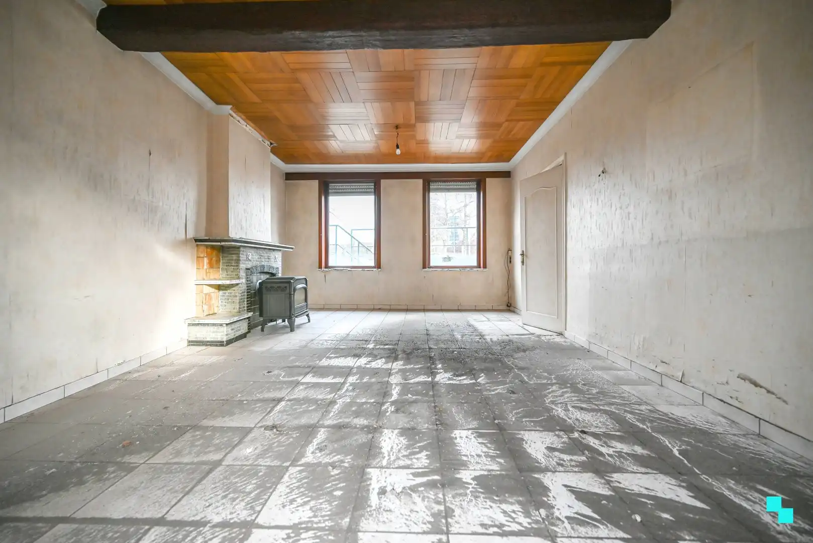 Ruime te renoveren halfopen bebouwing te Bissegem foto 7