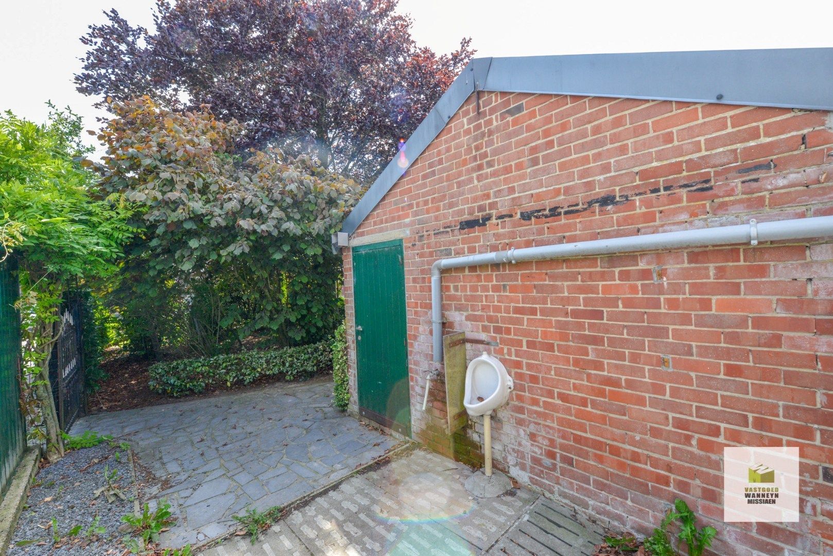 Te renoveren halfopen woning op 778 m2 met 4 slaapkamers (1 gelijkvloers) foto 27