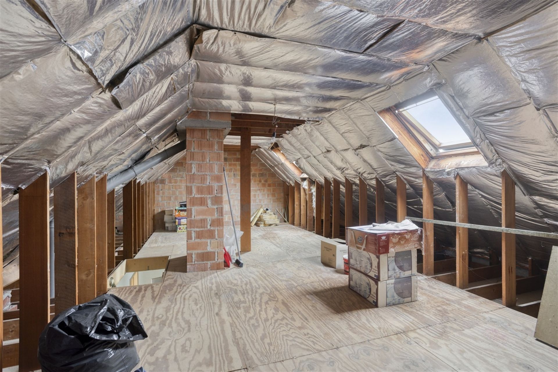 Riante Woning met 4 Slaapkamers foto 22