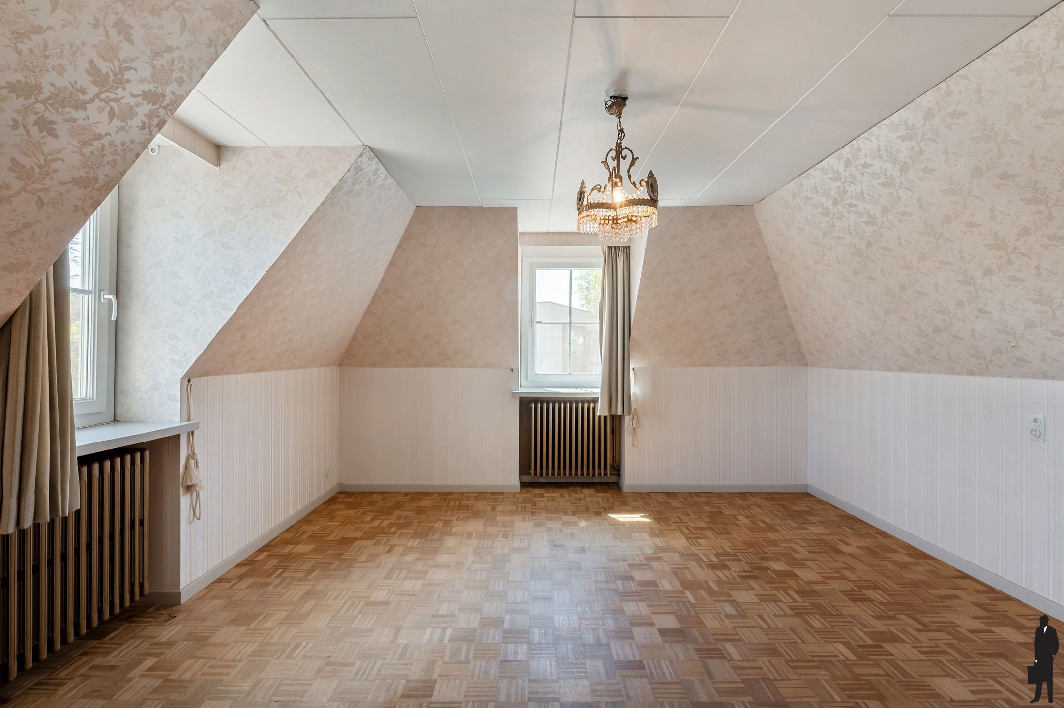 Uitzonderlijk gelegen villa nabij groen op grond van 2.785m² foto 16