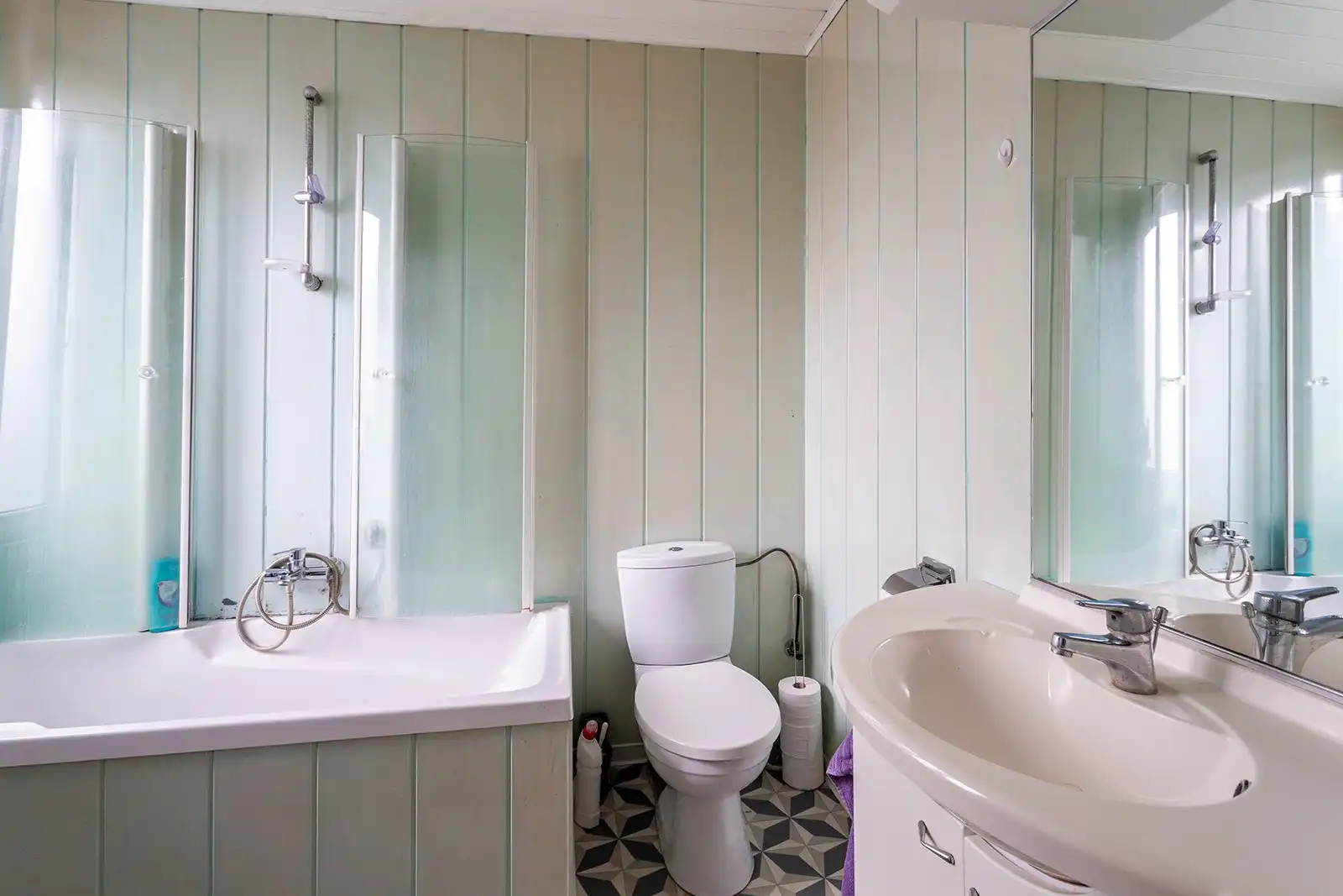 Centraal gelegen woning met 2/3 slaapkamers en terras foto 13