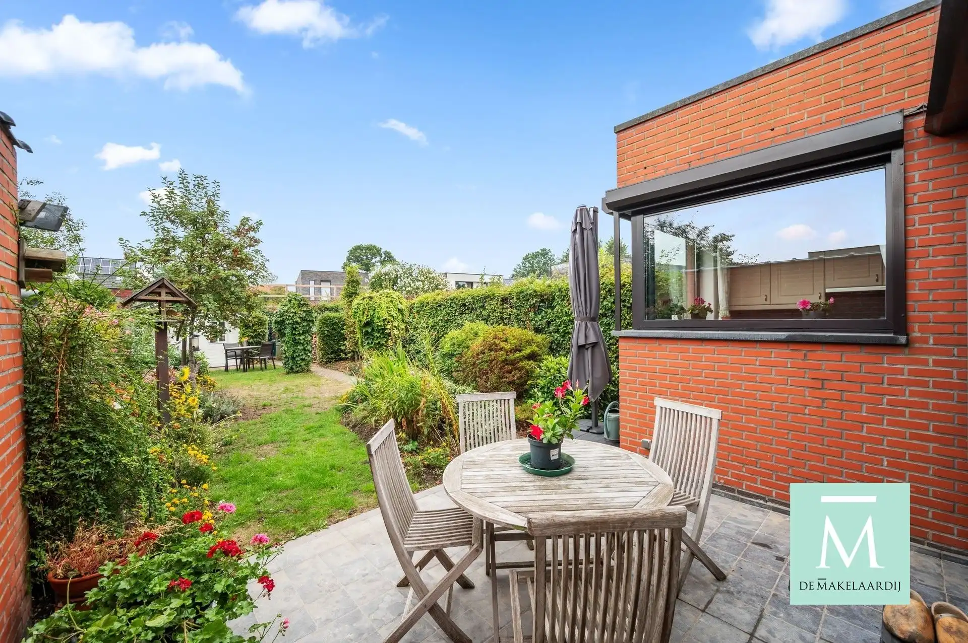 Volledig gerenoveerde woning met aangename tuin  foto 29