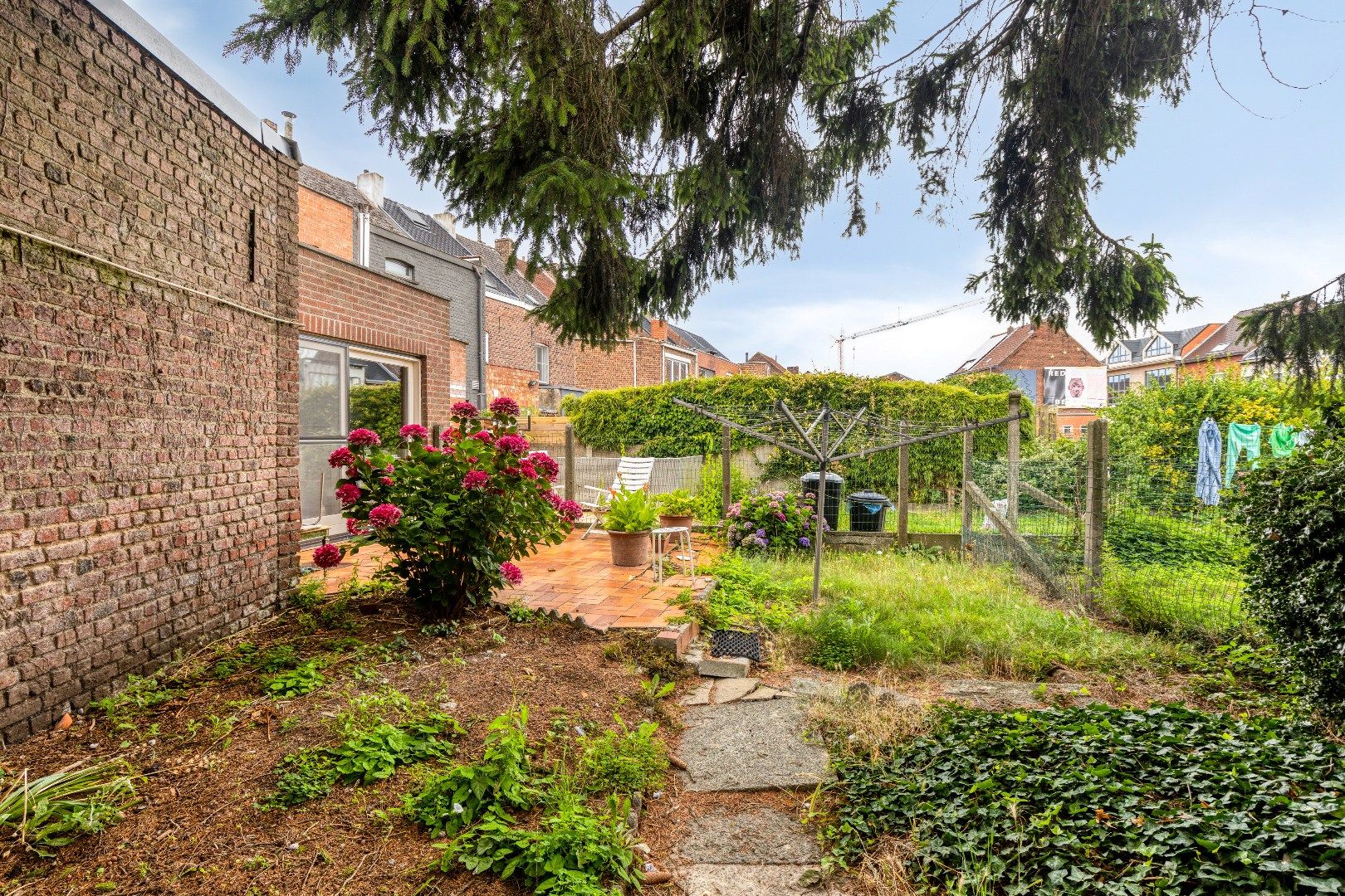 Handelspand met woonst gelegen te Halle foto 9