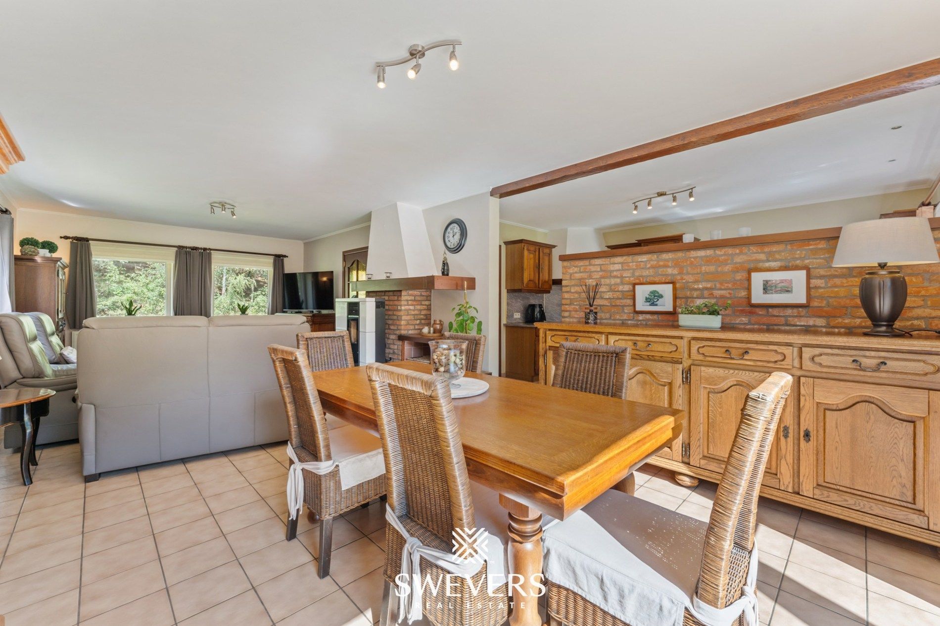 Verzorgde woning met 3 slaapkamers en rustig gelegen op zonnig perceel van 42a foto 11