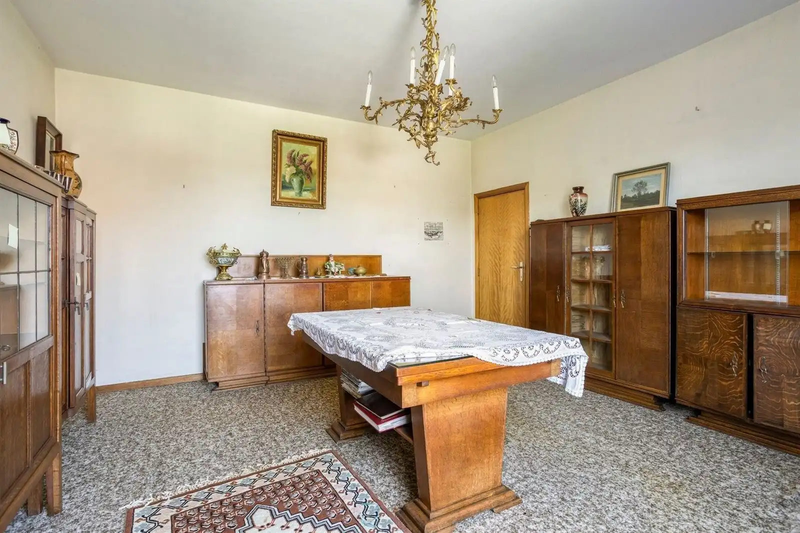Te renoveren gezinswoning  (371 m²) met 5 slaapkamers op een perceel van 10a66ca te Huizingen foto 15