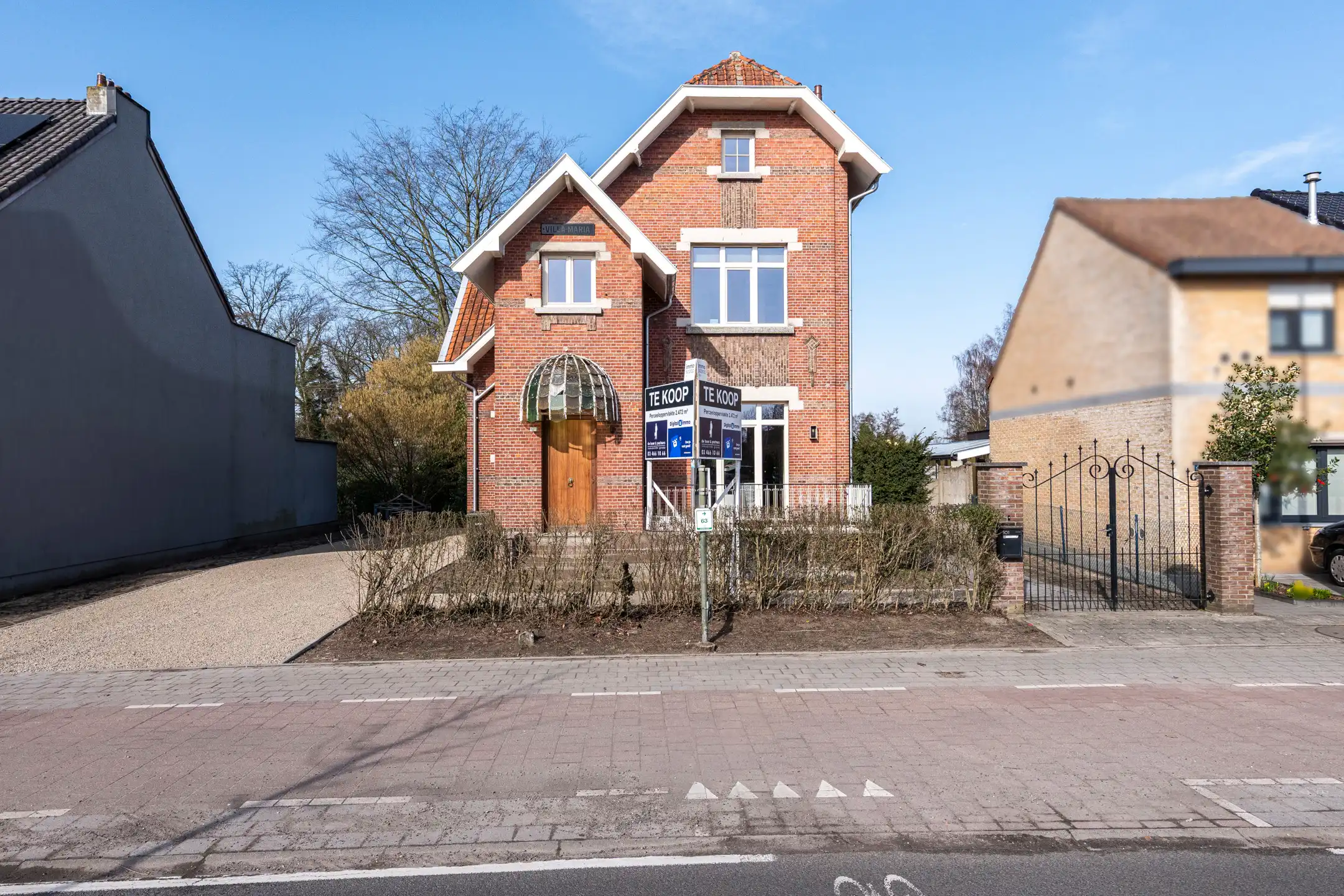 Authentiek gerenoveerd vrijstaand herenhuis te Zoersel! foto 29