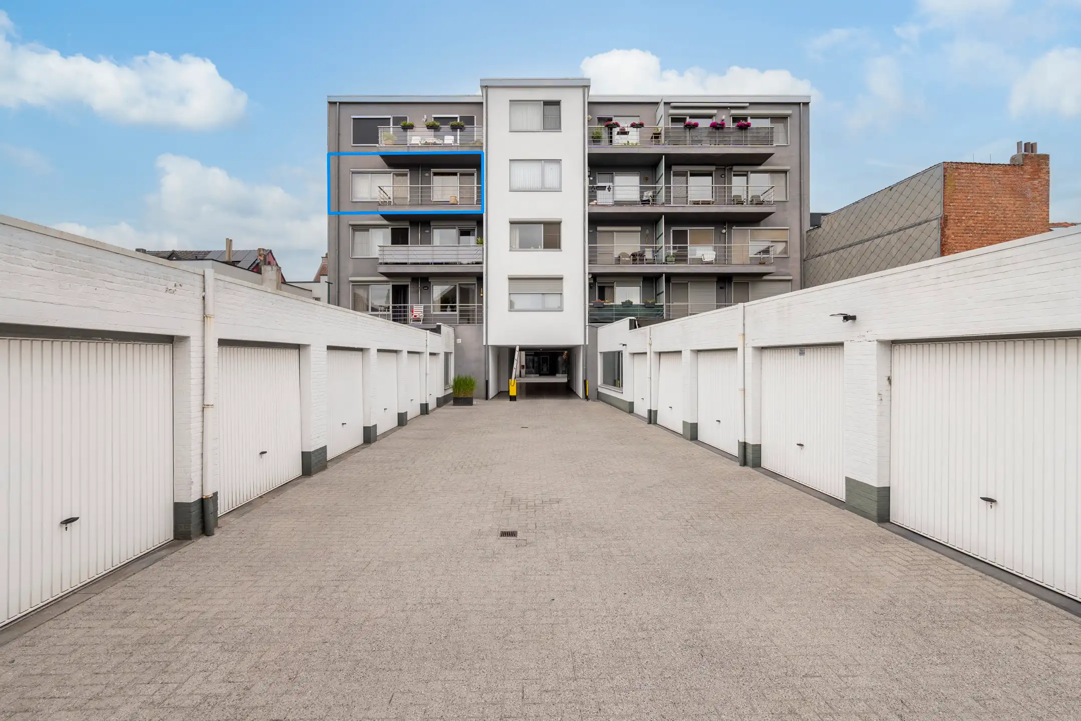 Instapklaar appartement van ca. 144 m² met garage foto 20