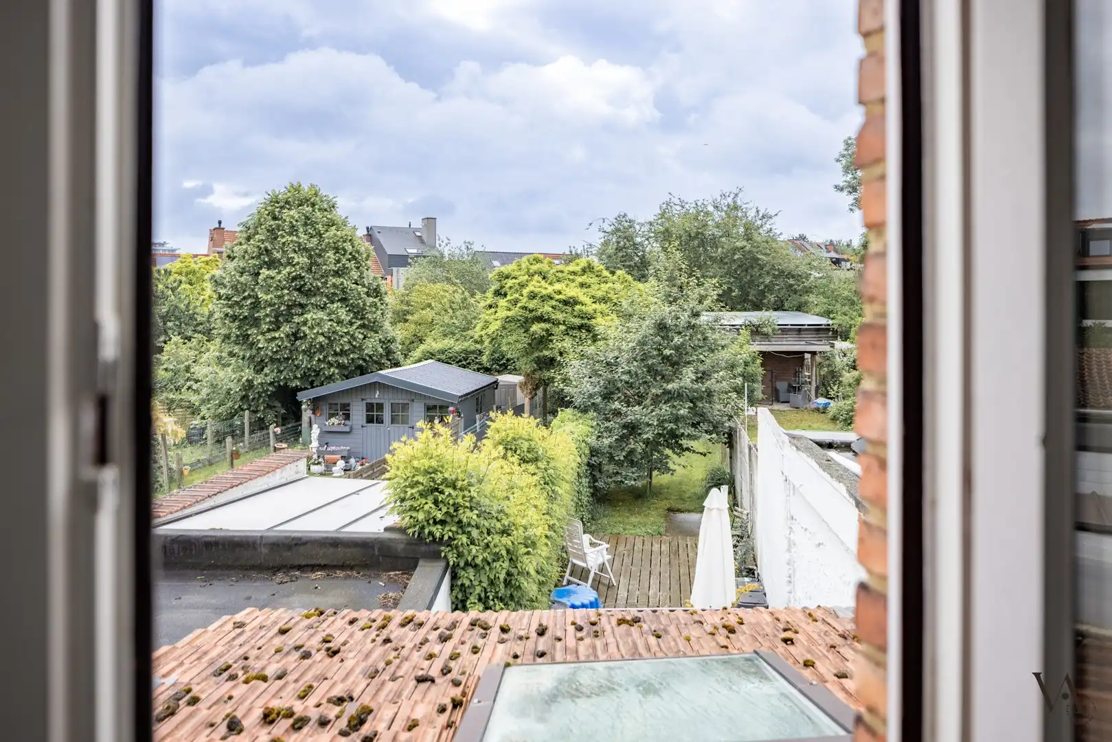 Charmante rijwoning met zonnige tuin in hartje Heverlee foto 13