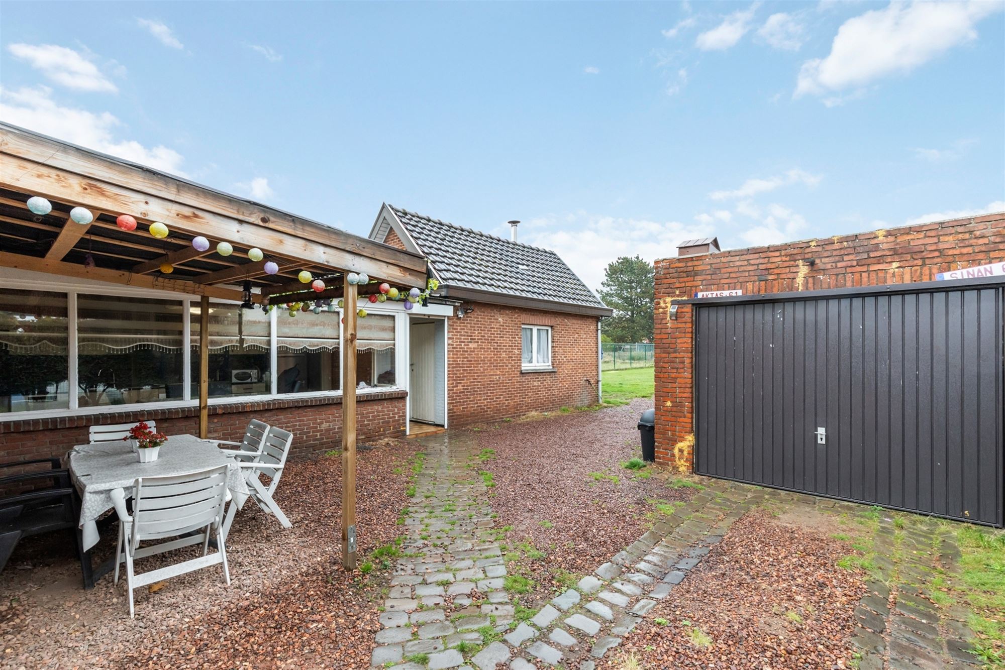 OP TE FRISSEN WONING MET 3 SLAAPKAMERS OP EEN RUIM PERCEEL VAN 10A57CA TE BEVERLO foto 18