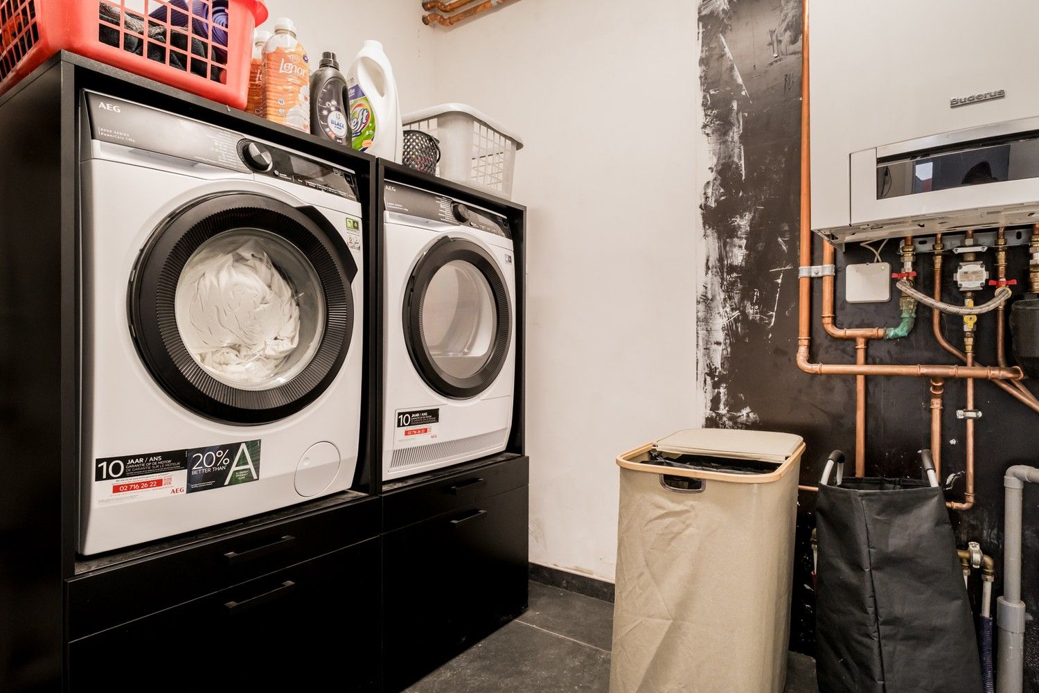 Halfopen bebouwing met ruime garage en prachtig uitzicht op de velden foto 19