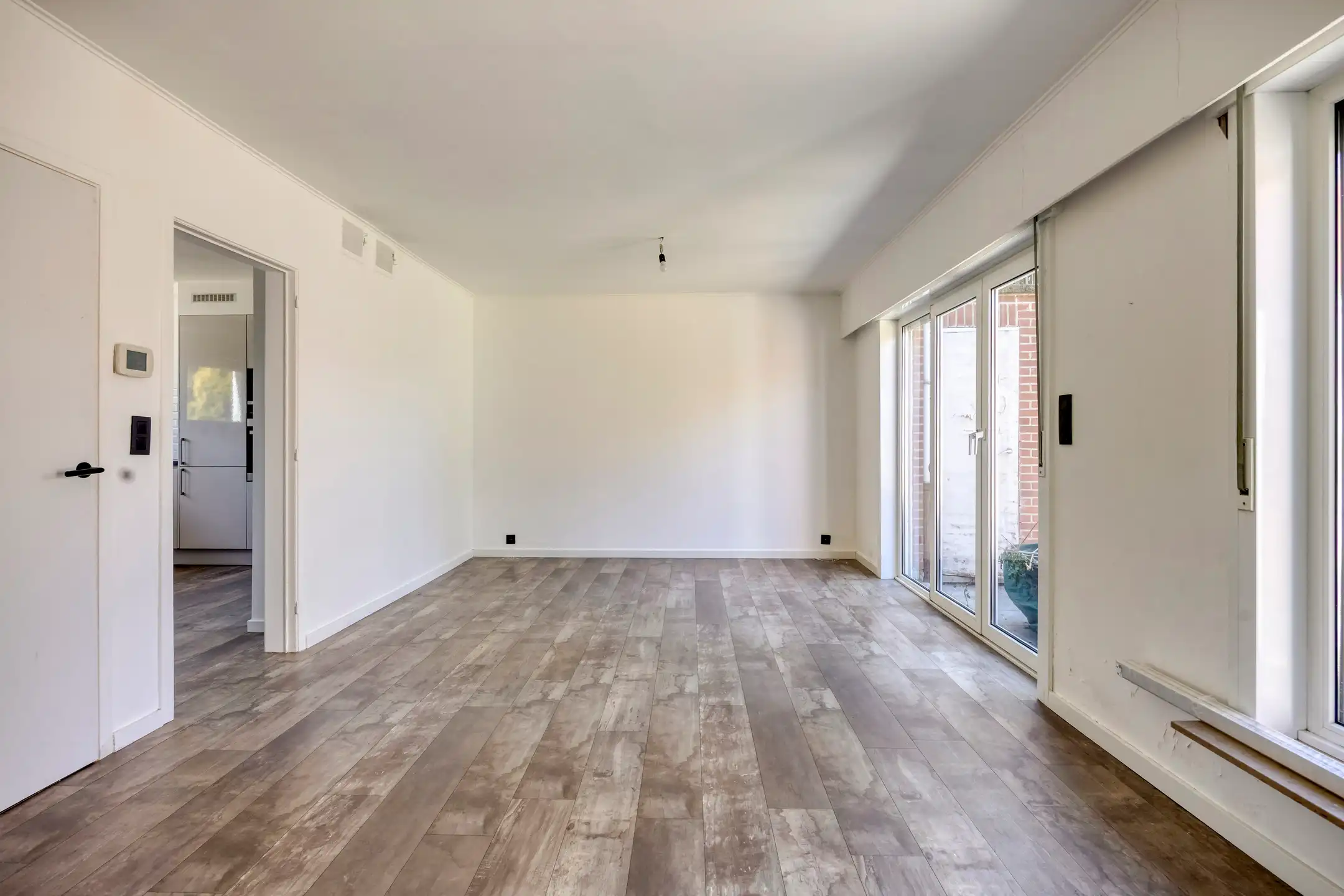Instapklare 3-gevelwoning met garage. foto 4