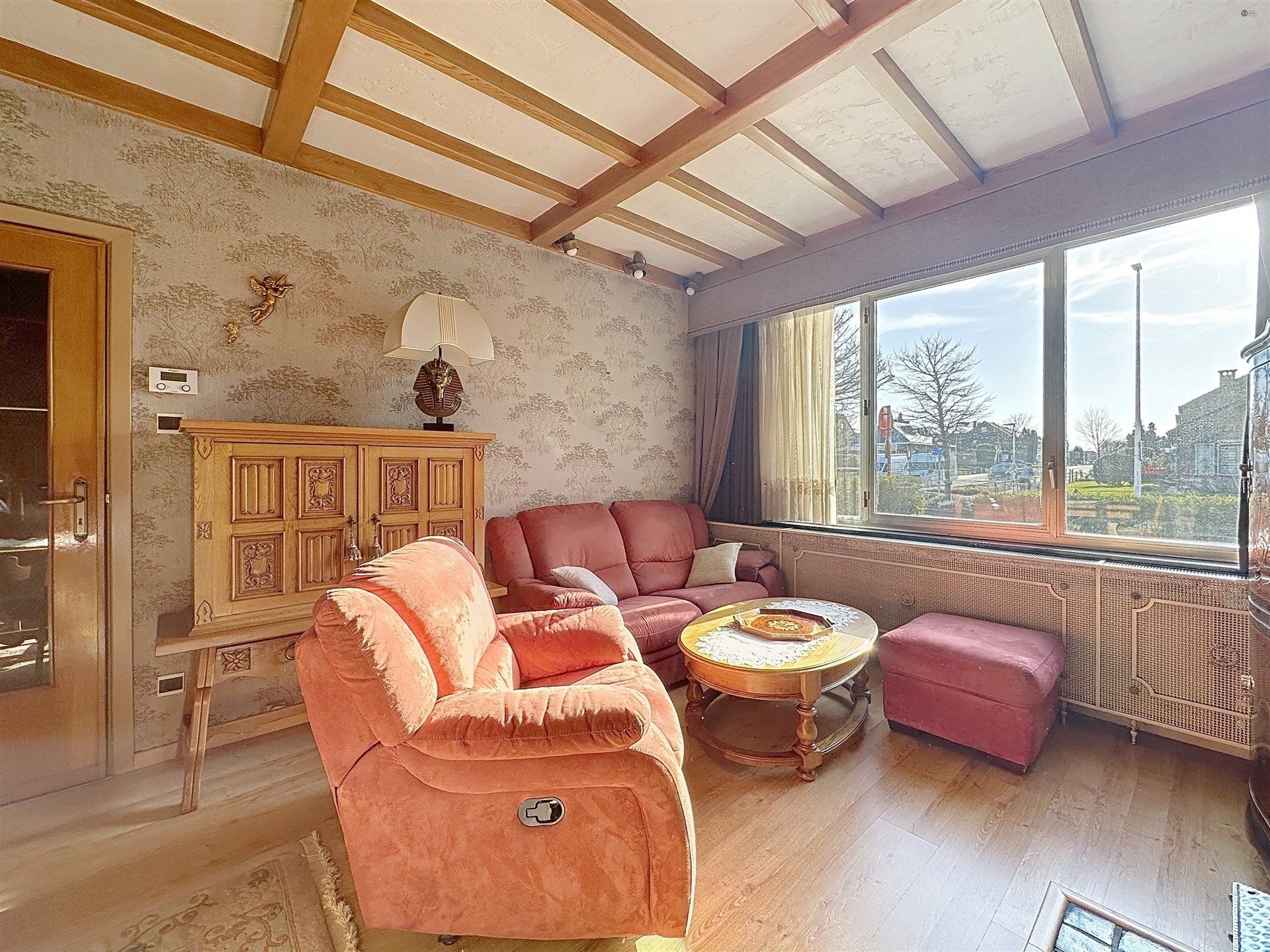 Halfopen bebouwing met 3 slaapkamers, ruime garage en leuke tuin op toplocatie! foto 5