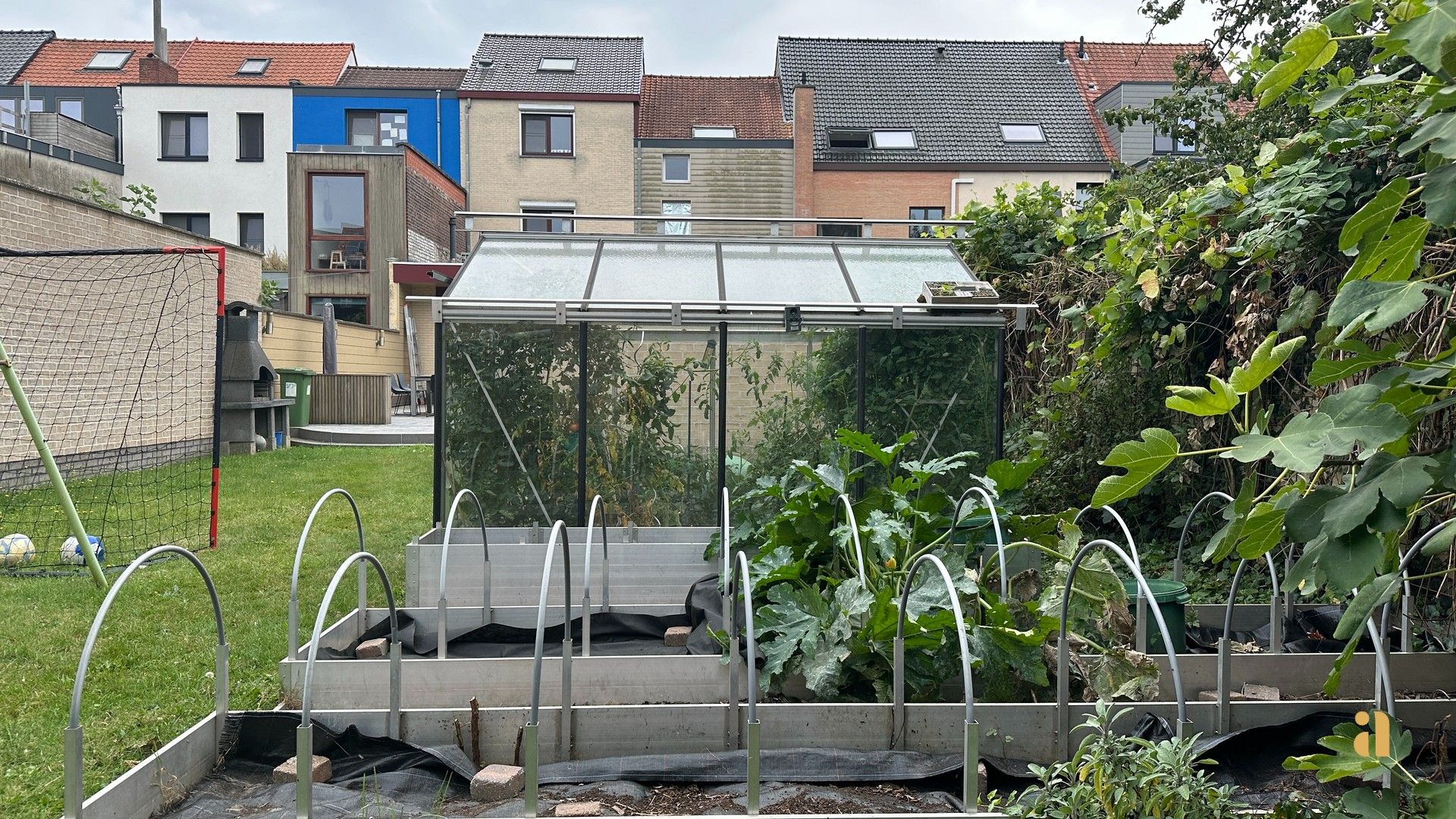 Gezellig wonen met ruime tuin: ontdek jouw nieuwe thuis! foto 16