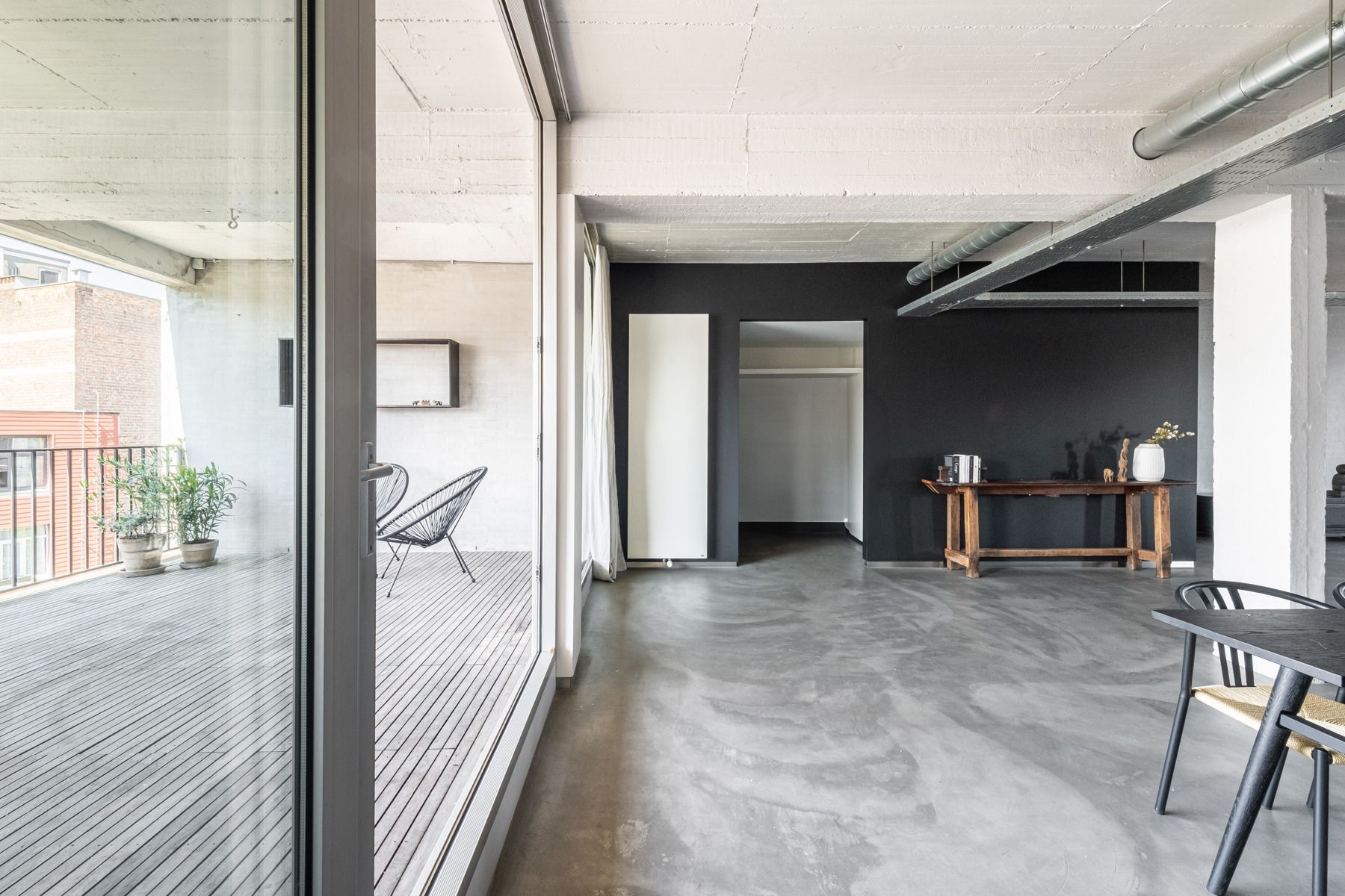 Loft met 2 slaapkamers en mega terras in Zurenborg foto 11