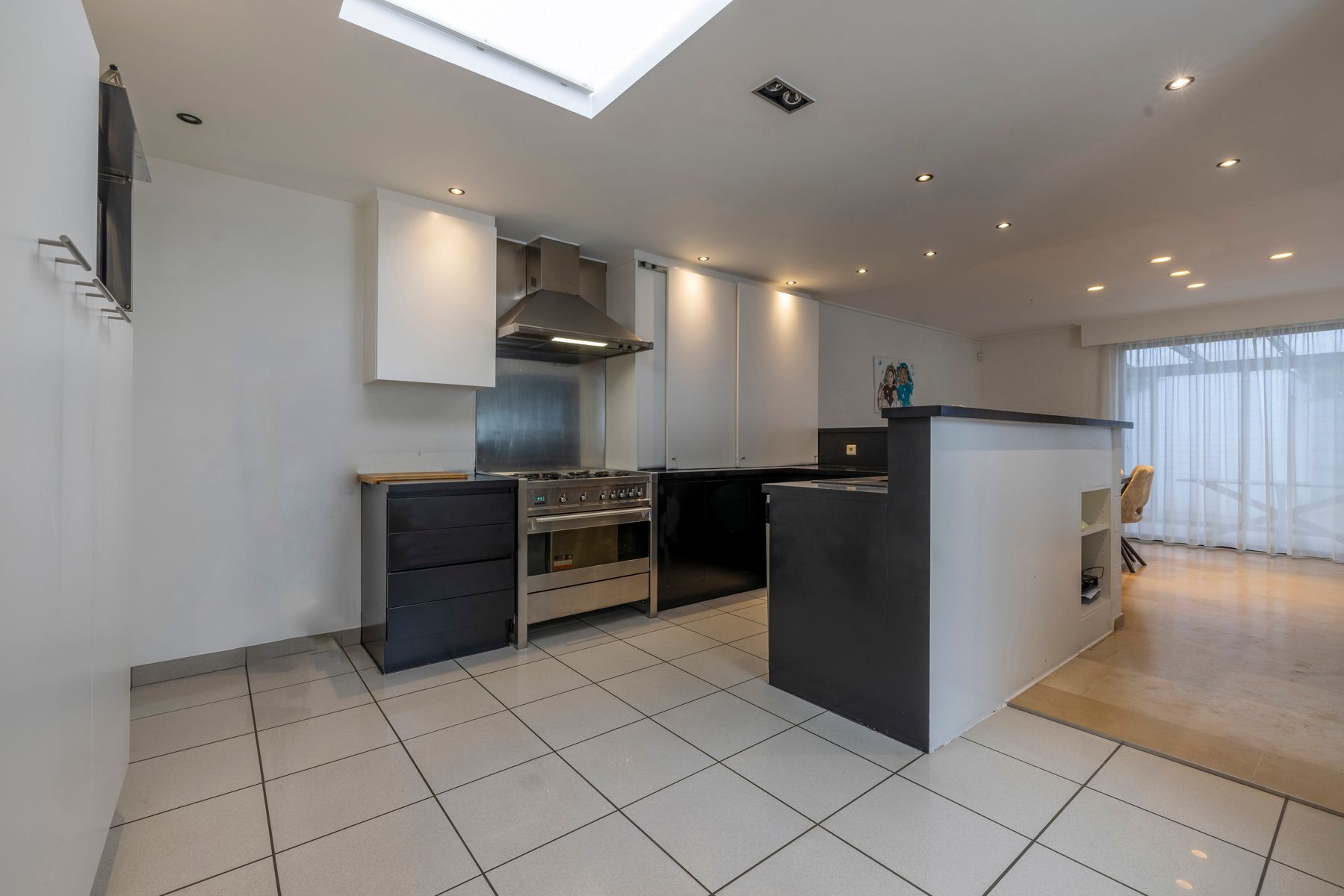 Woning met 3 slaapkamers, tuin en polyvalente ruimte te koop foto 10