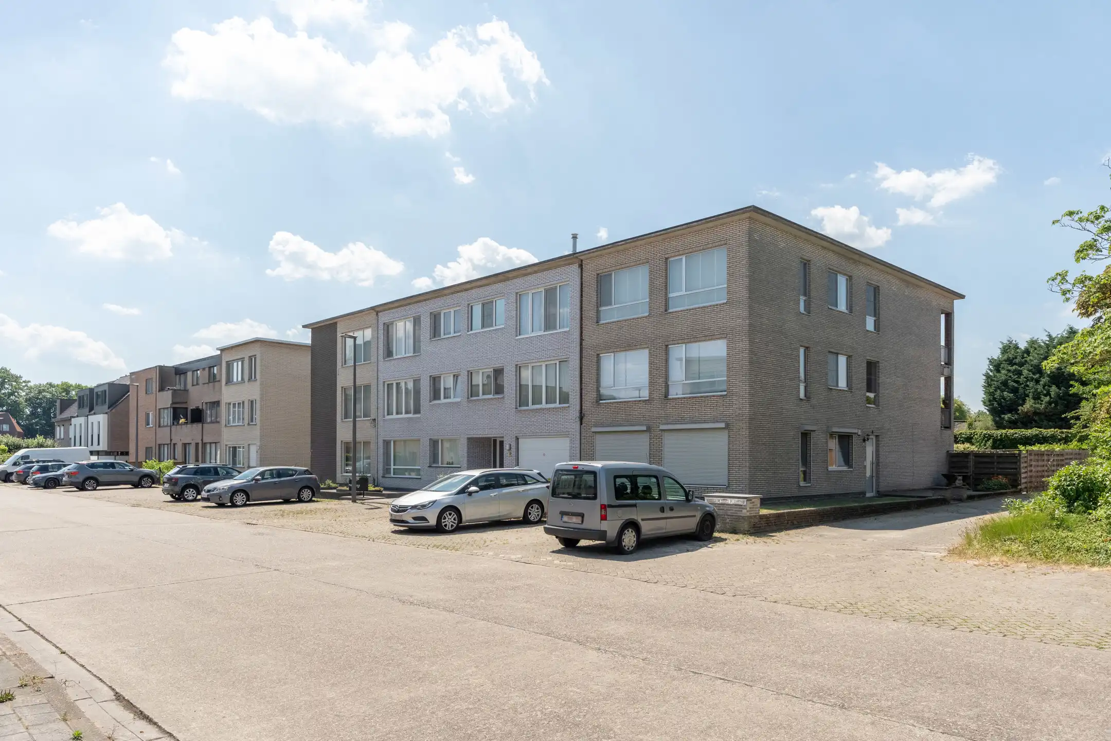 Ruim 2-slaapkamer appartement met garage te Turnhout foto 18