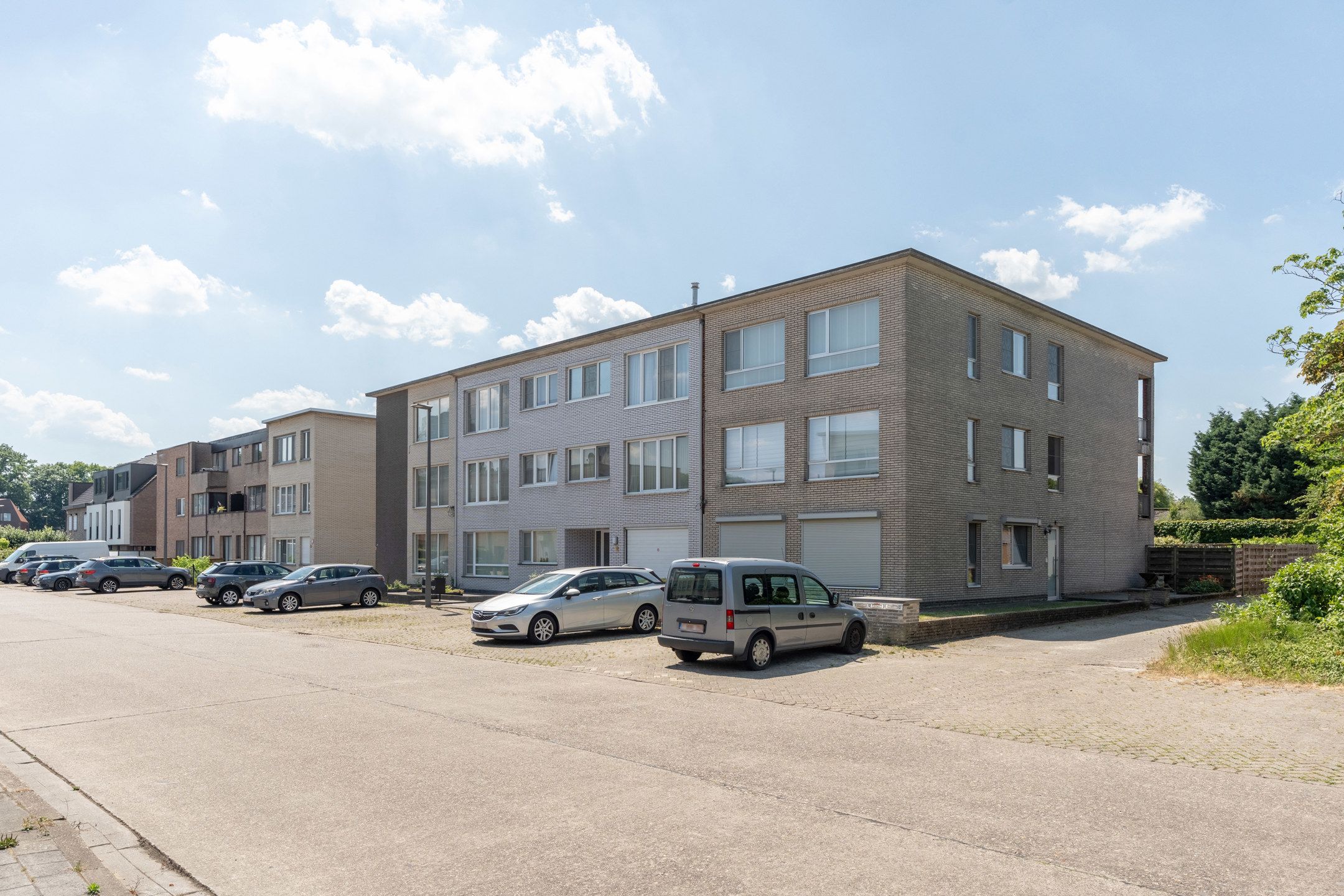 Ruim 2-slaapkamer appartement met garage te Turnhout foto 18