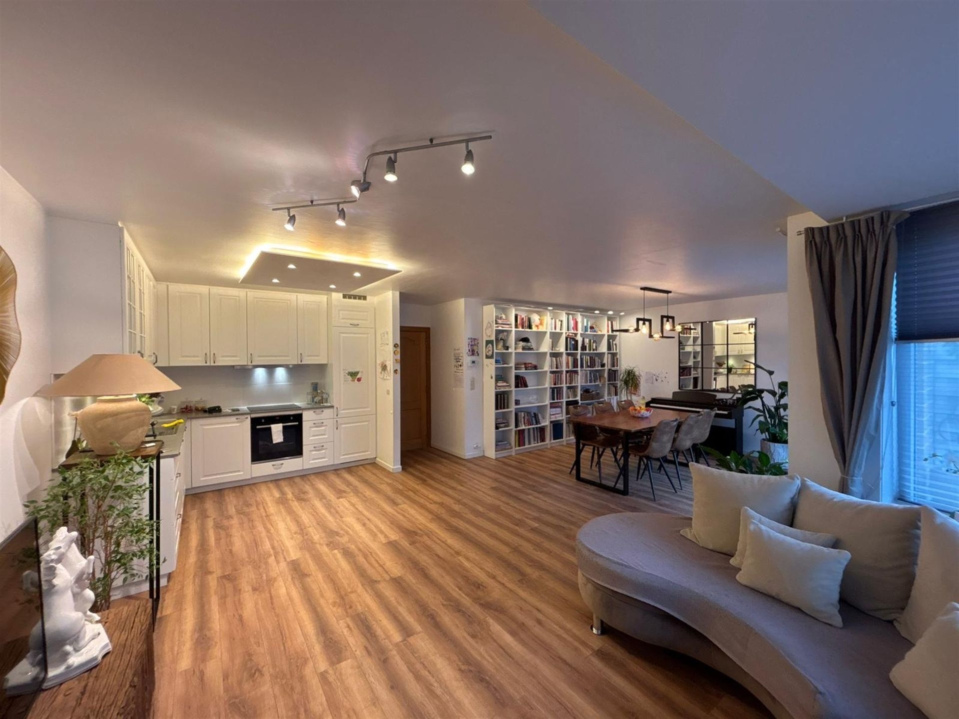 Ruime woning met 3 kamers in Opwijk foto 4