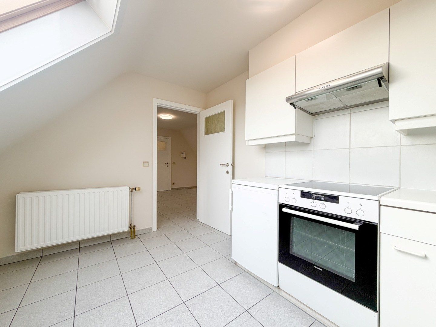 Ruim instapklaar 2-slpk appartement (96 m²), centrum Torhout. foto 4