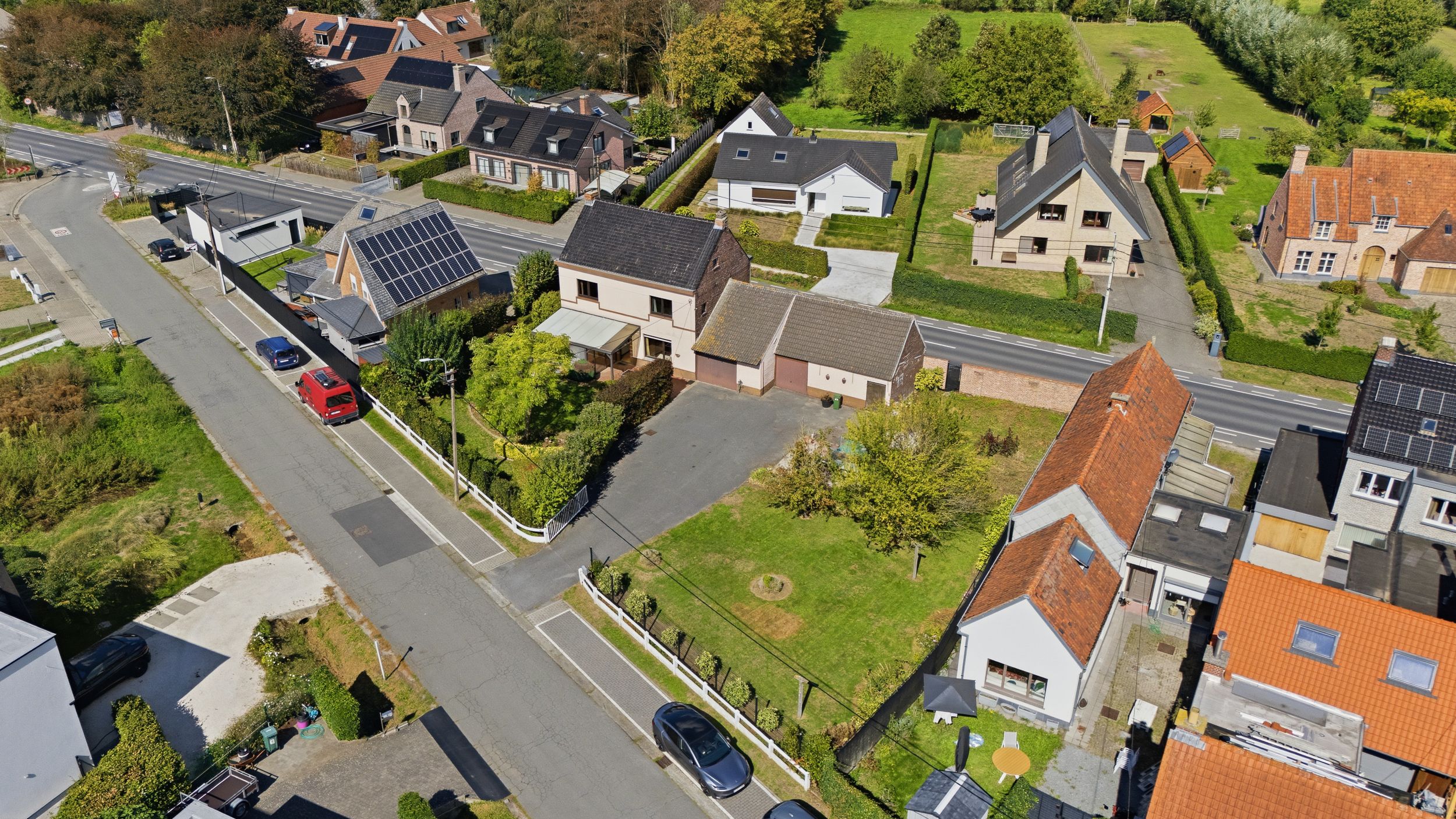 Te renoveren woning met tal van mogelijkheden