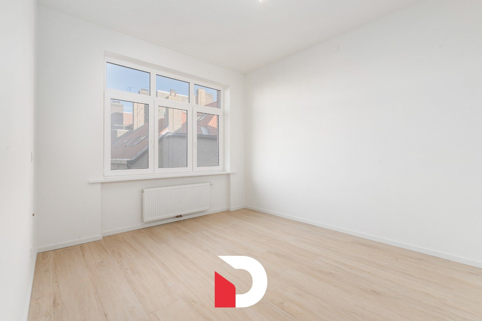 Gerenoveerd appartement 2 slk met zicht op Graaf Visartpark foto 12